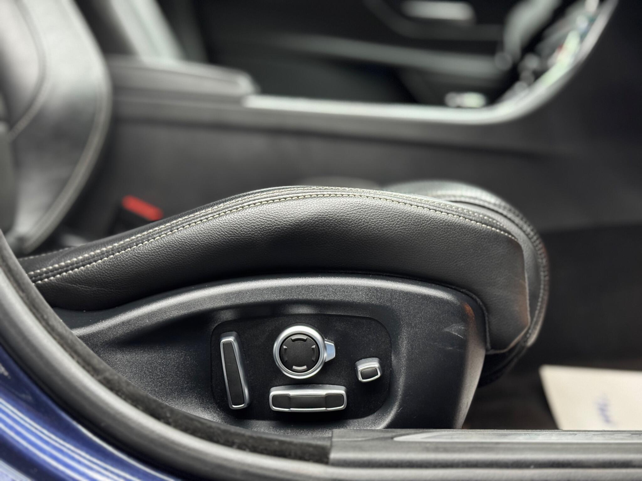 Jaguar XE view 40