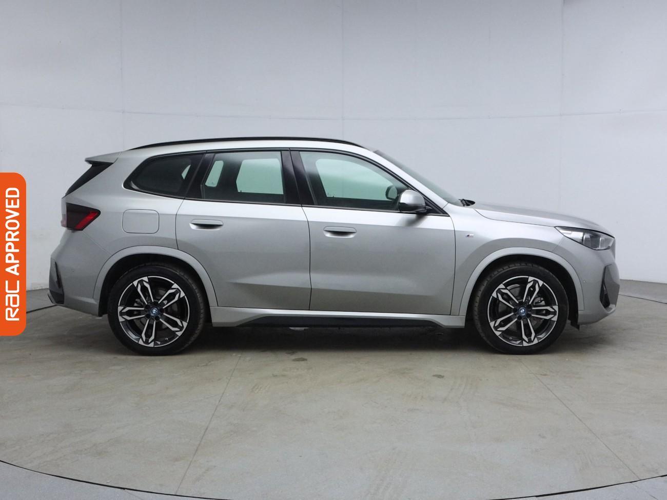 BMW Ix1 view 7
