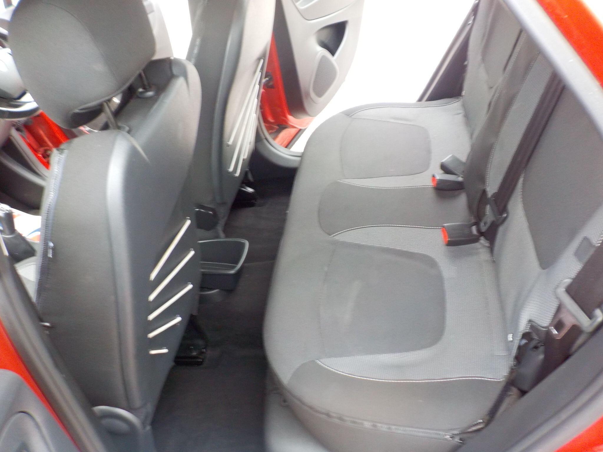 Renault Captur 1.5 dCi ENERGY Dynamique S Nav Euro 6 (s/s) 5dr