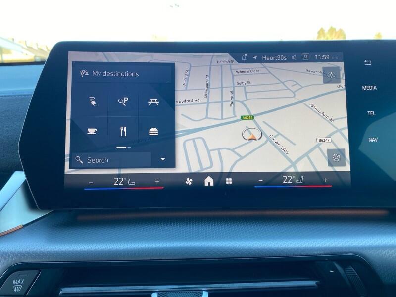 BMW iX2 view 28