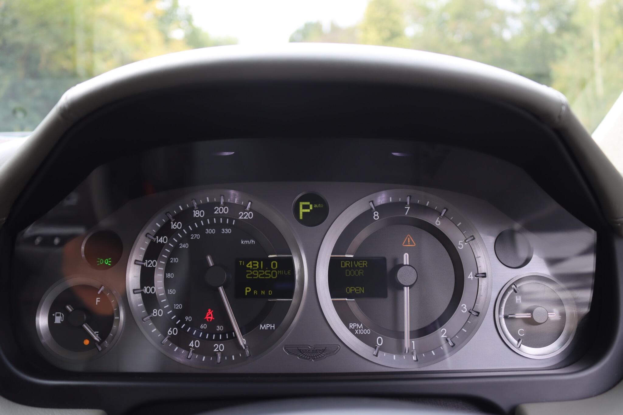 Aston Martin DB9 view 65