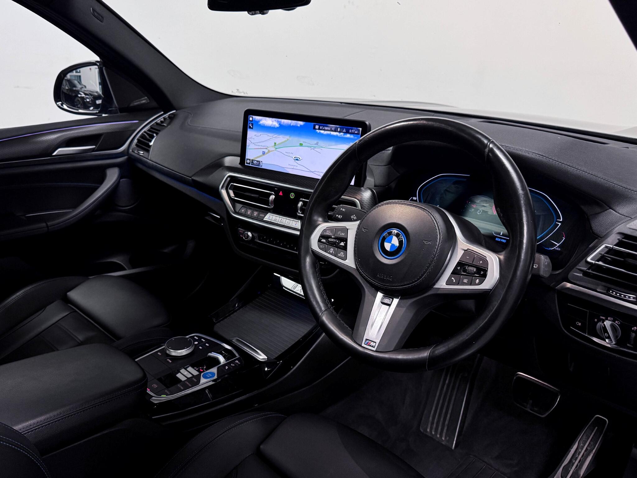BMW Ix3 view 24