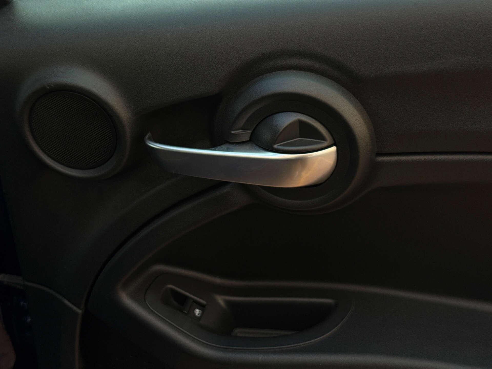 Fiat 500x view 27