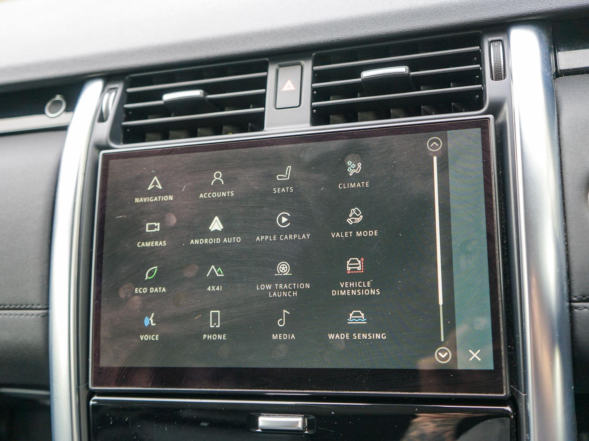 Land Rover Discovery 3 view 34