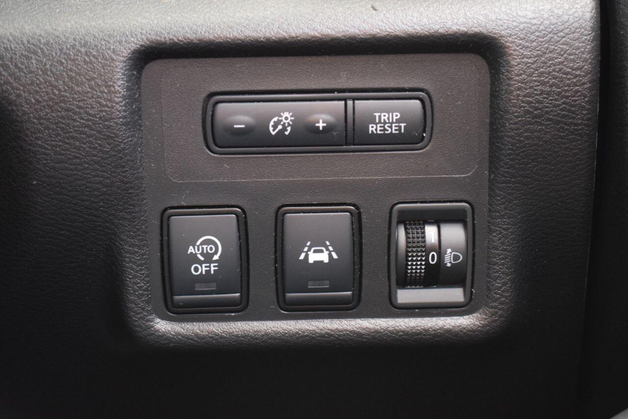 Nissan Micra view 23