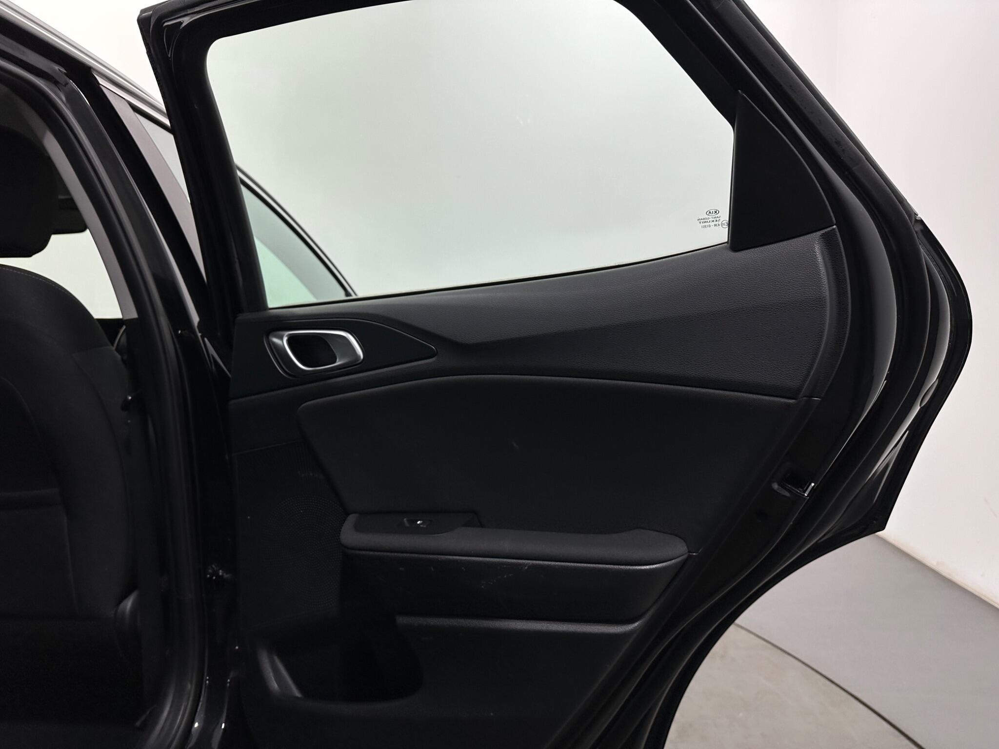 Kia Xceed view 39