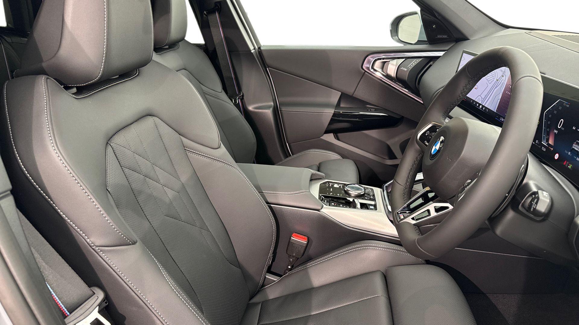 BMW X3 view 11
