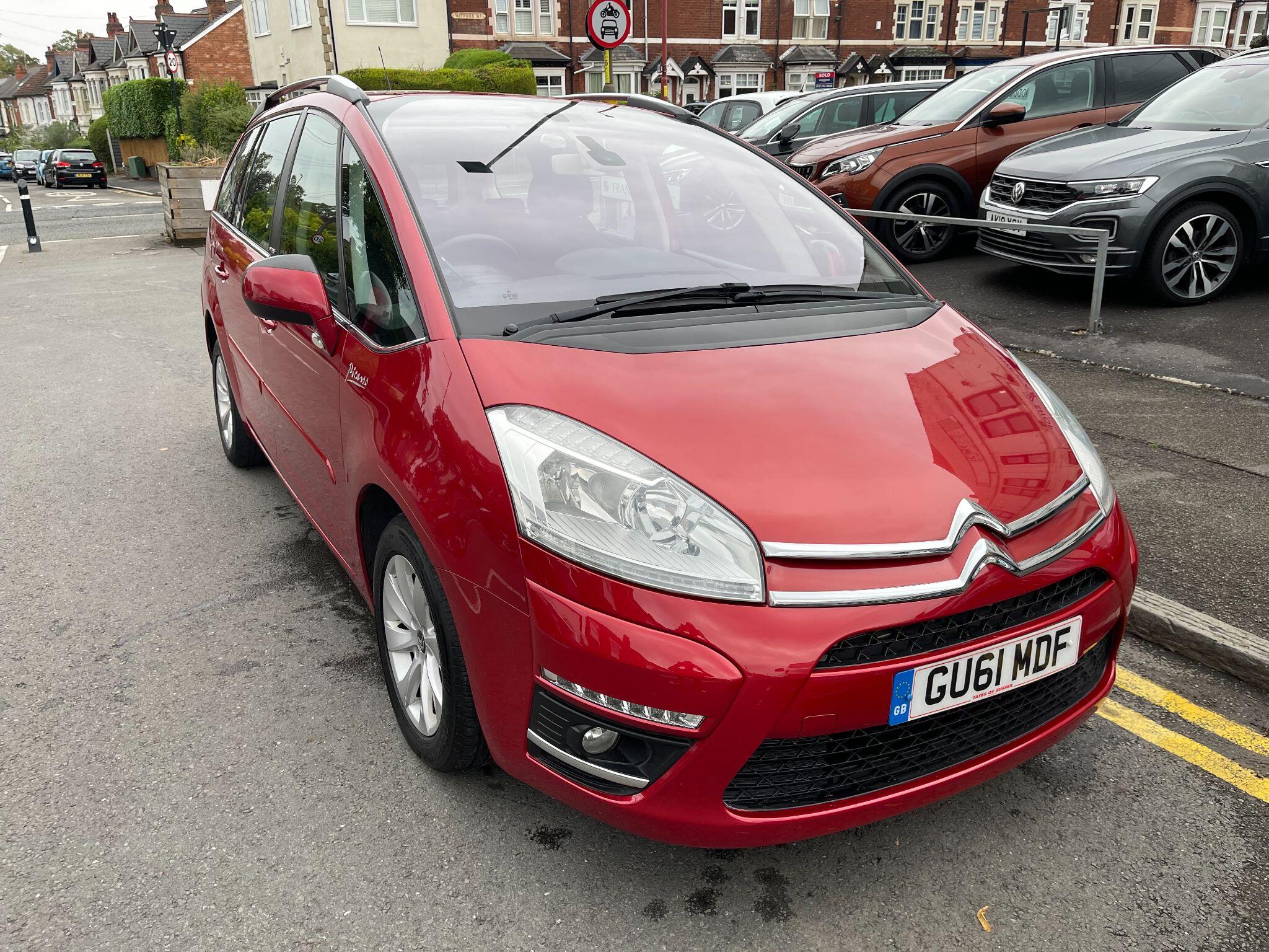 Citroen Grand C4 Picasso view 2