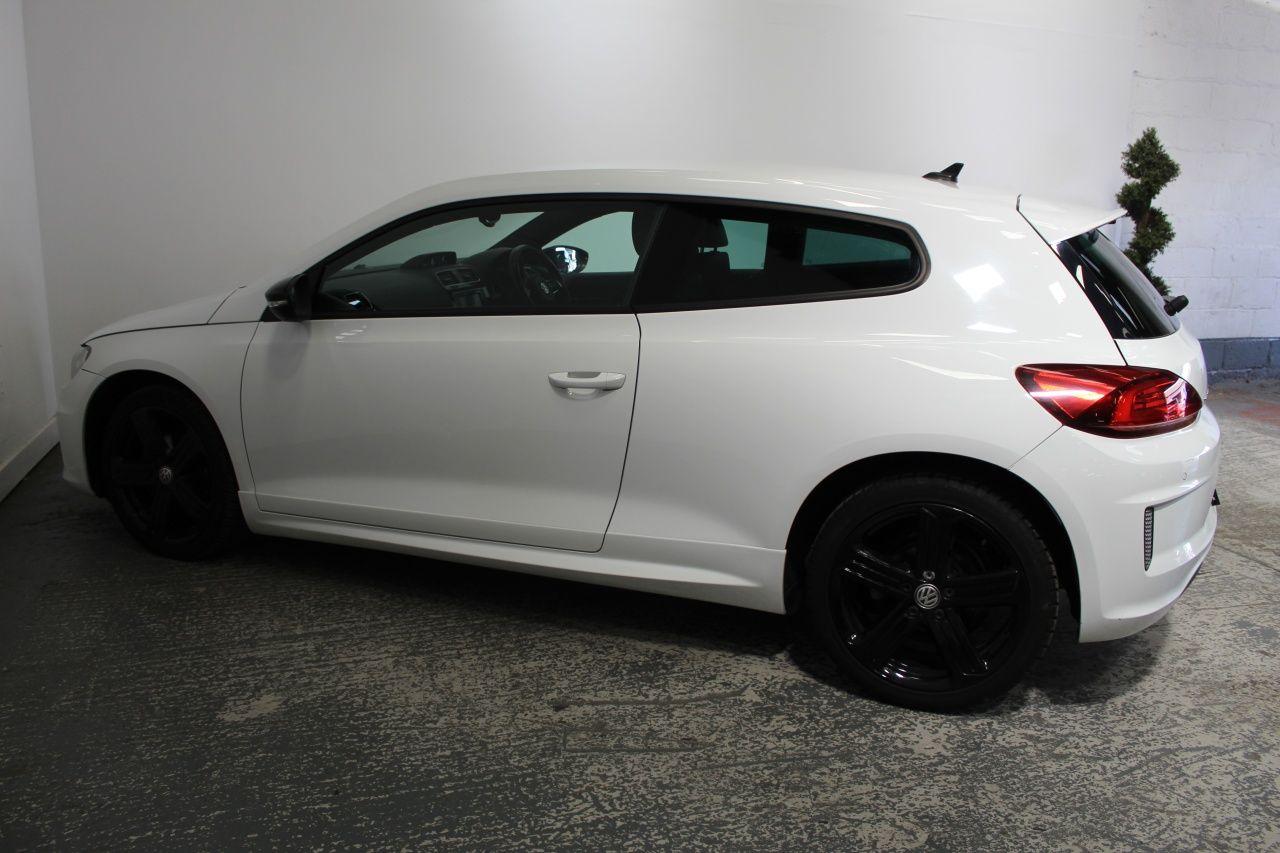 Volkswagen Scirocco view 10