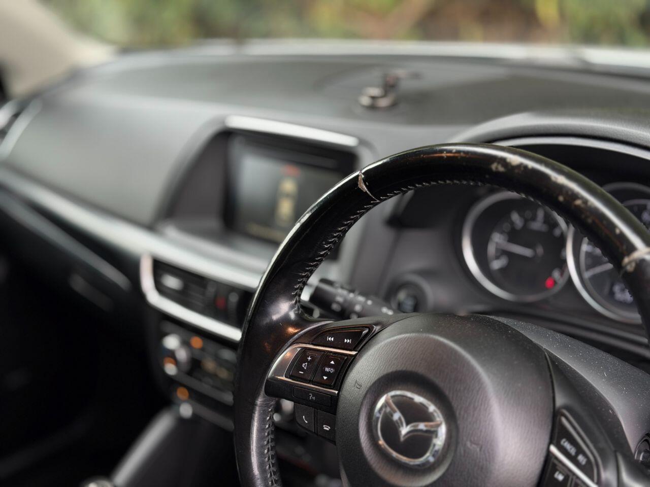 Mazda CX-5 view 8