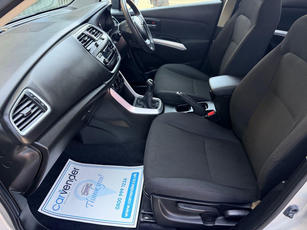 Suzuki SX4 S-Cross view 23