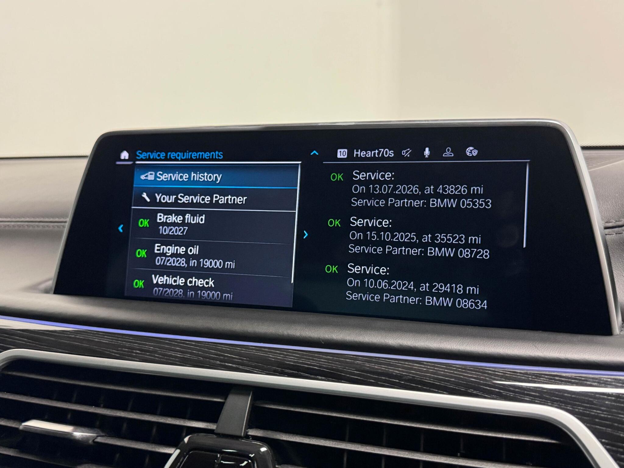 BMW 7 Series view 46