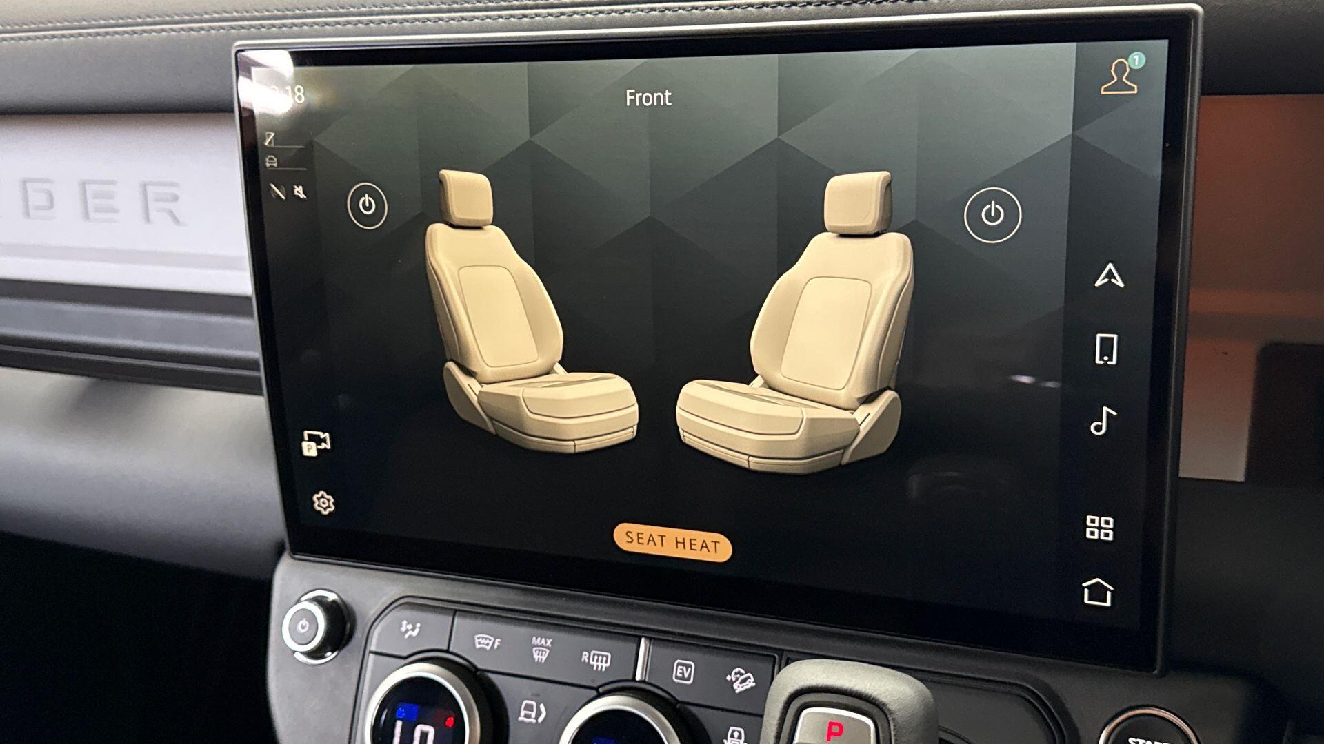 Land Rover Defender view 22