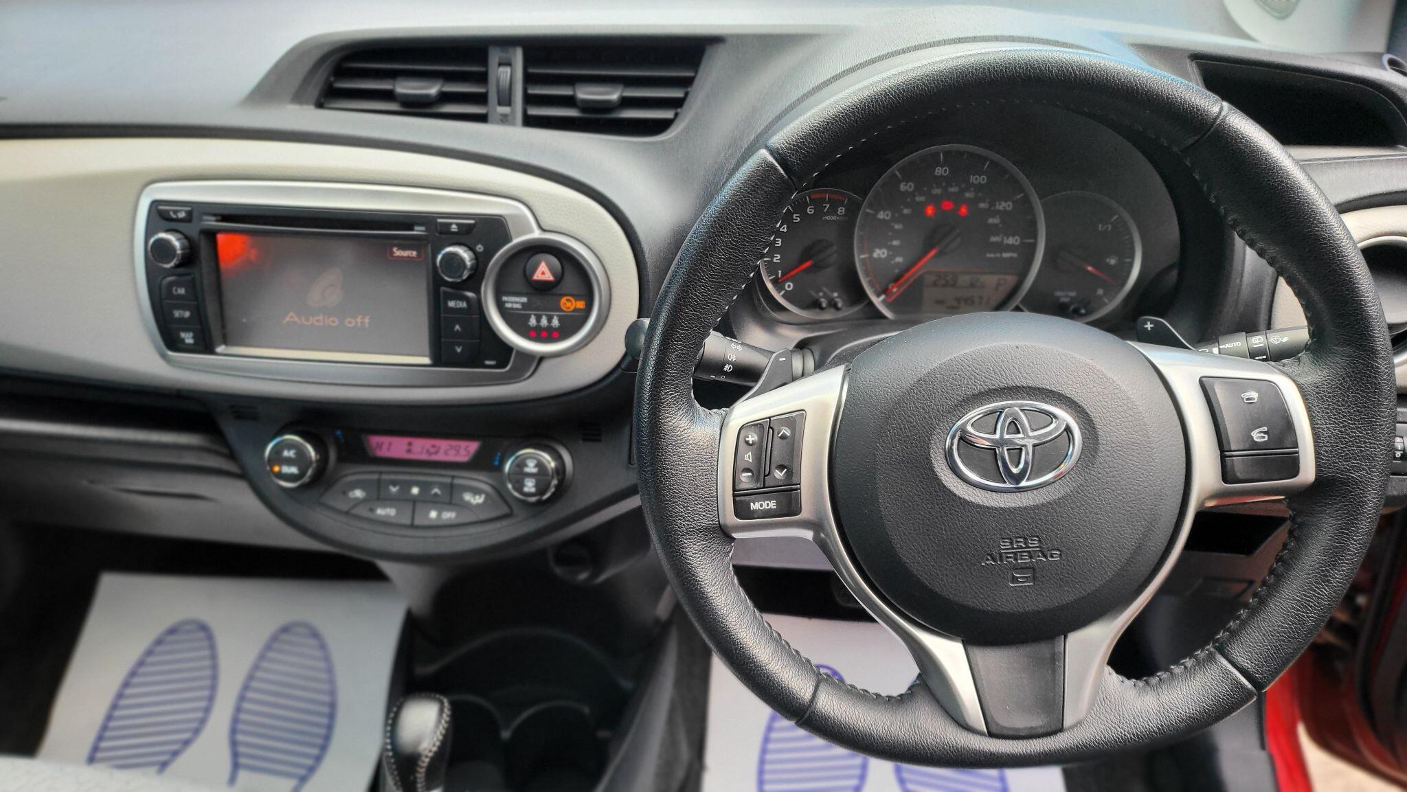 Toyota Yaris view 27