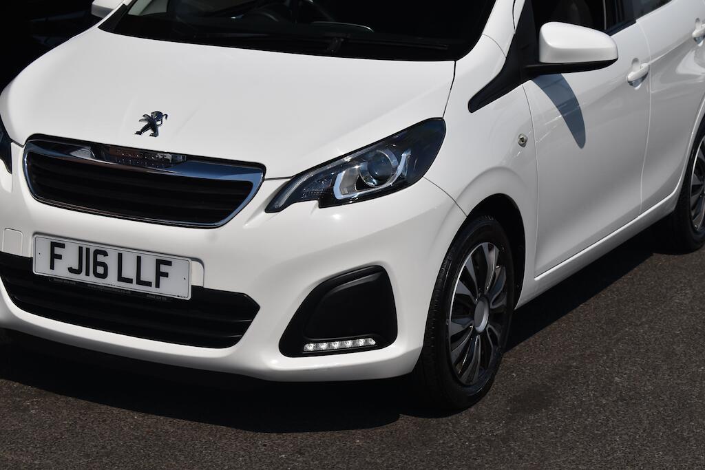 Peugeot 108 view 22