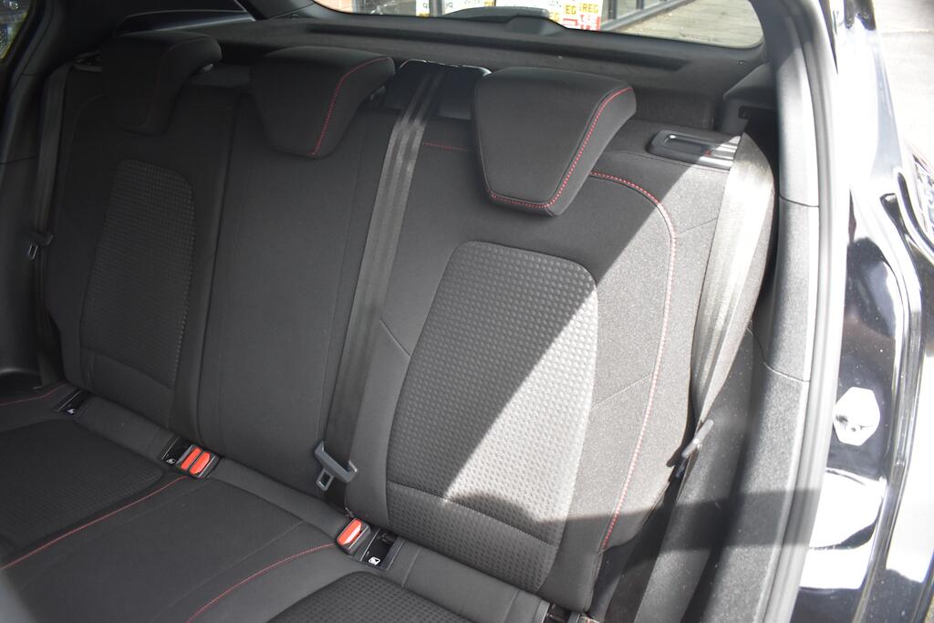 Ford Focus view 41