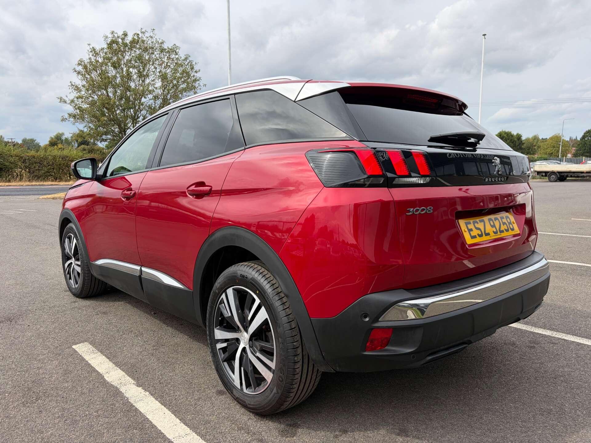 Peugeot 3008 view 6
