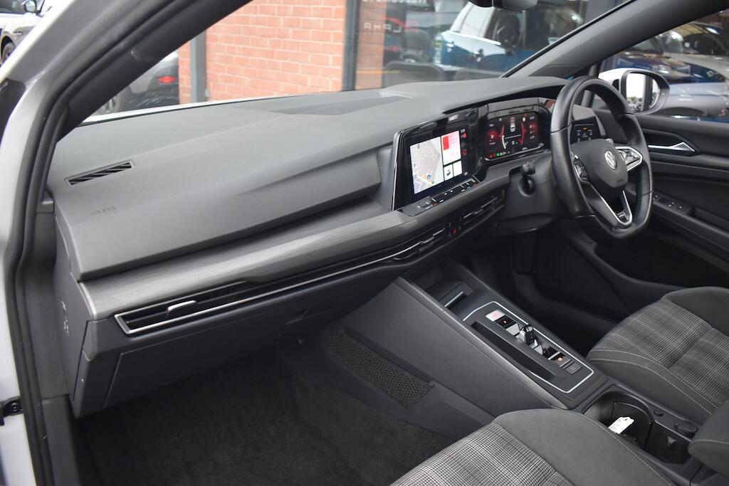 Volkswagen Golf view 38