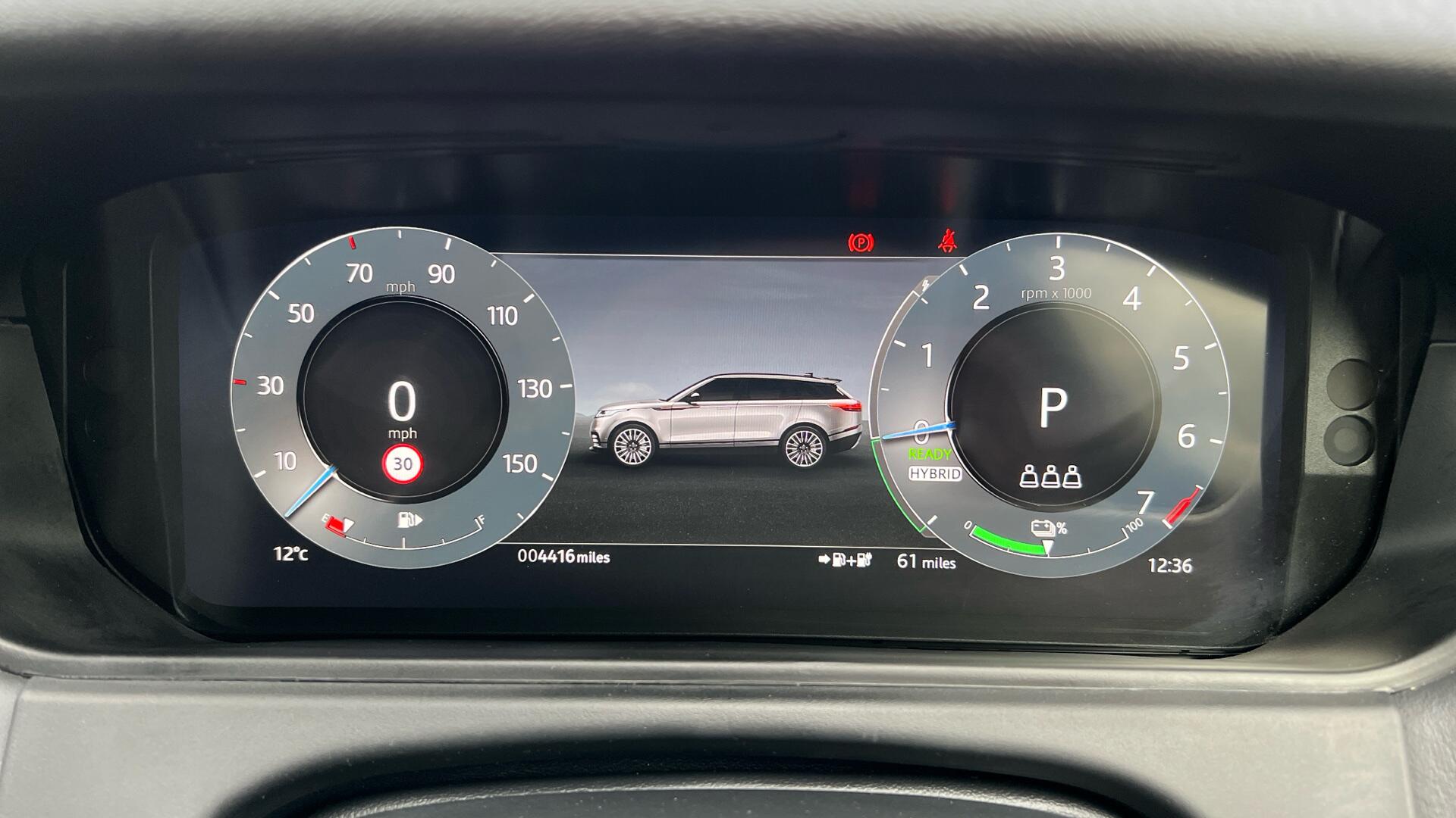 Land Rover Range Rover Velar view 19