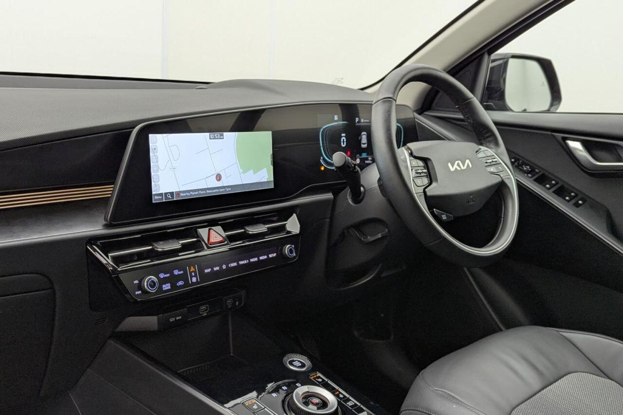 Kia Niro view 26