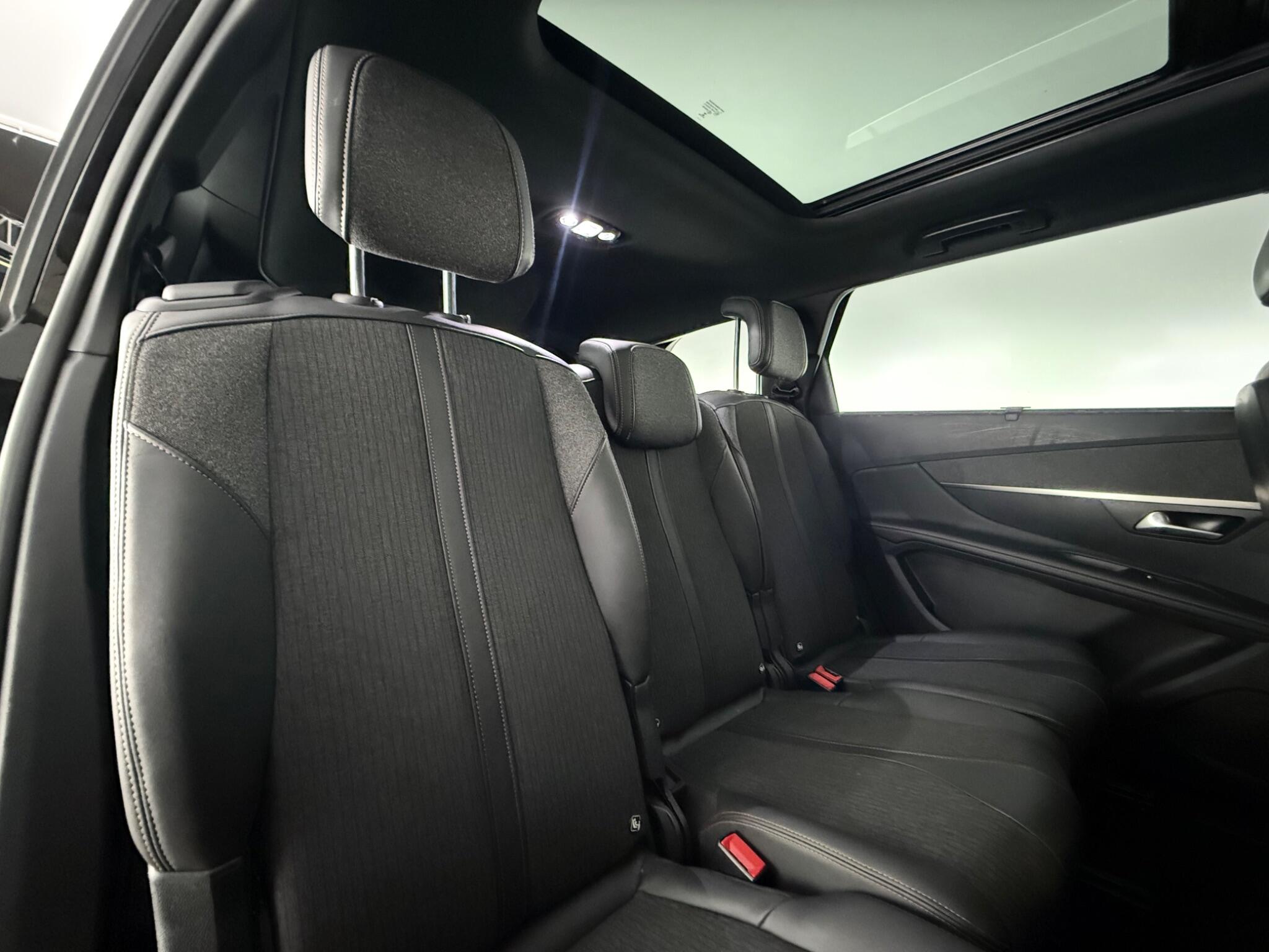 Peugeot 5008 view 28
