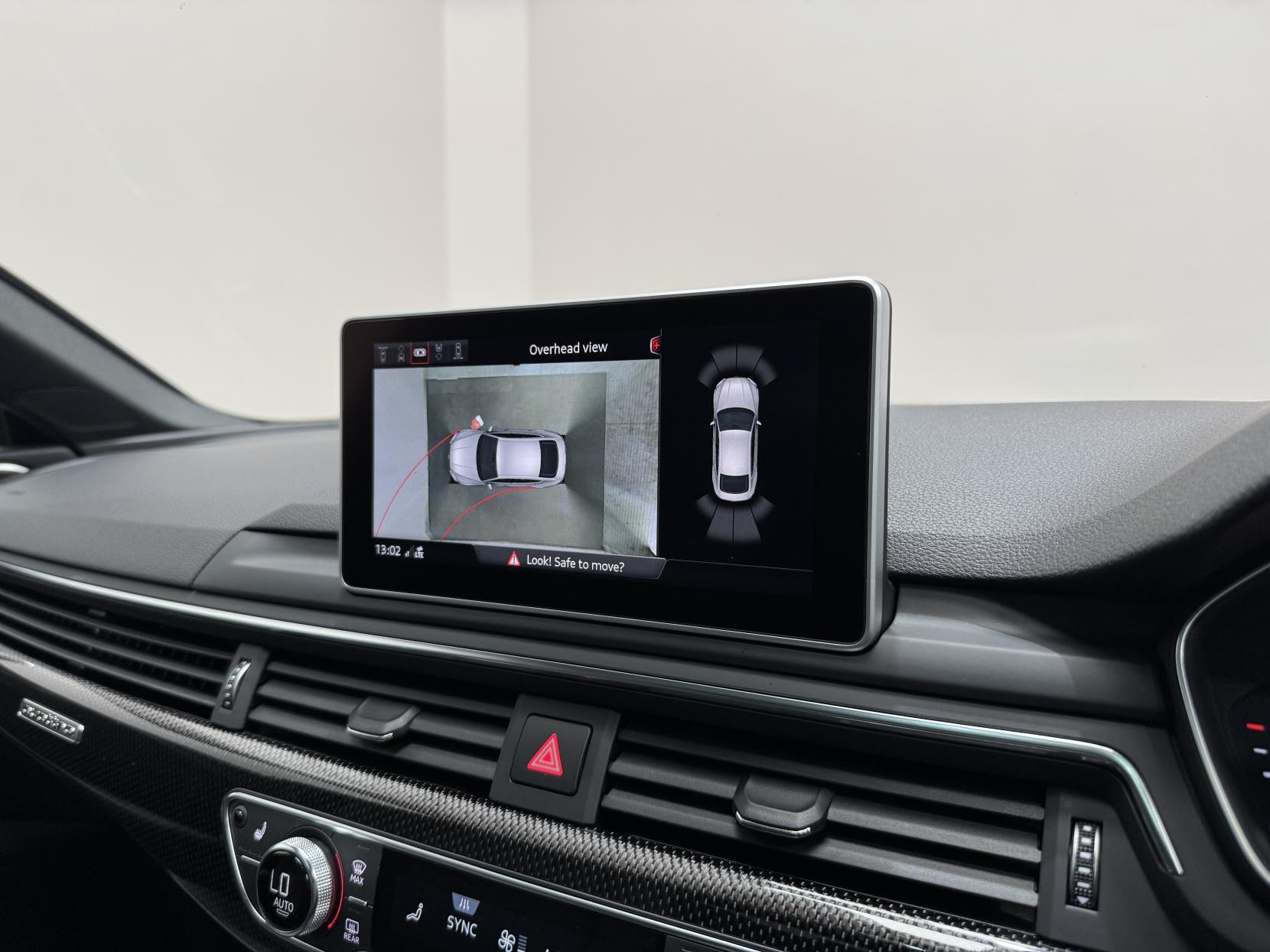 Audi S5 view 31