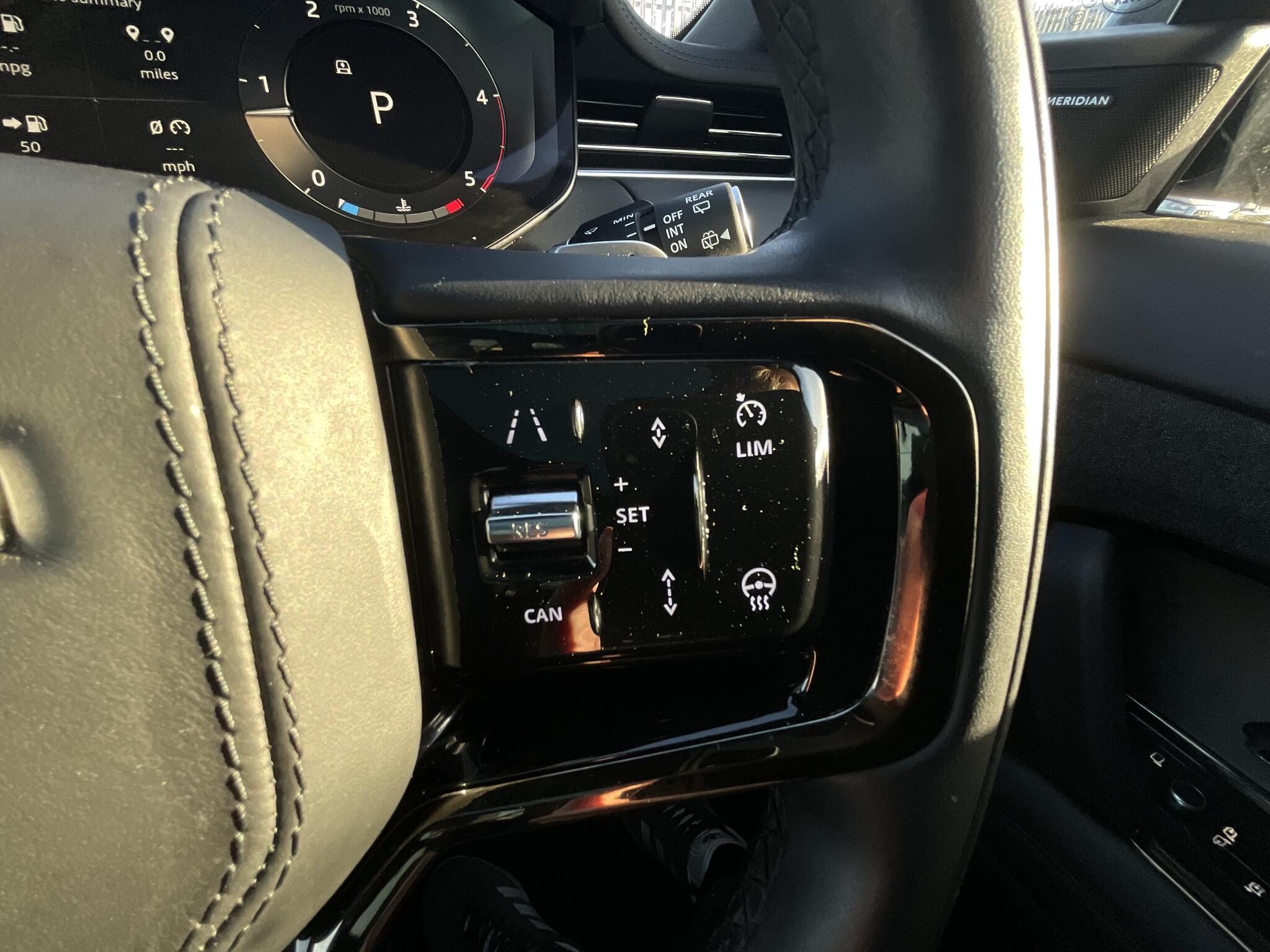 Land Rover Range Rover Sport view 20