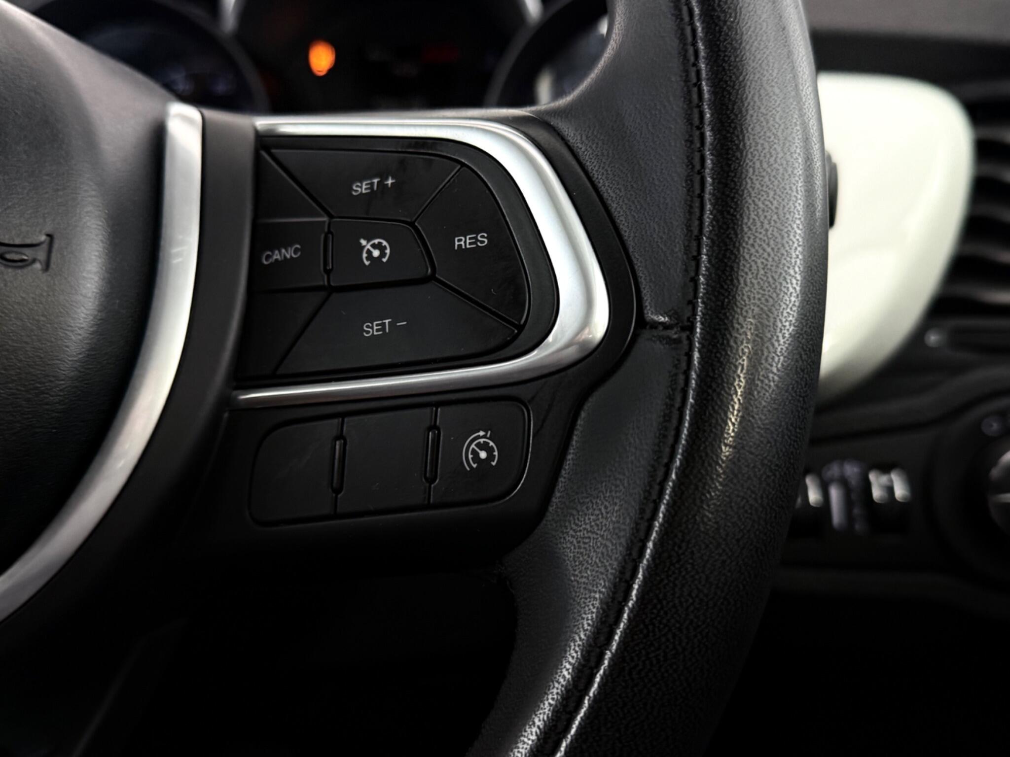 Fiat 500X view 15