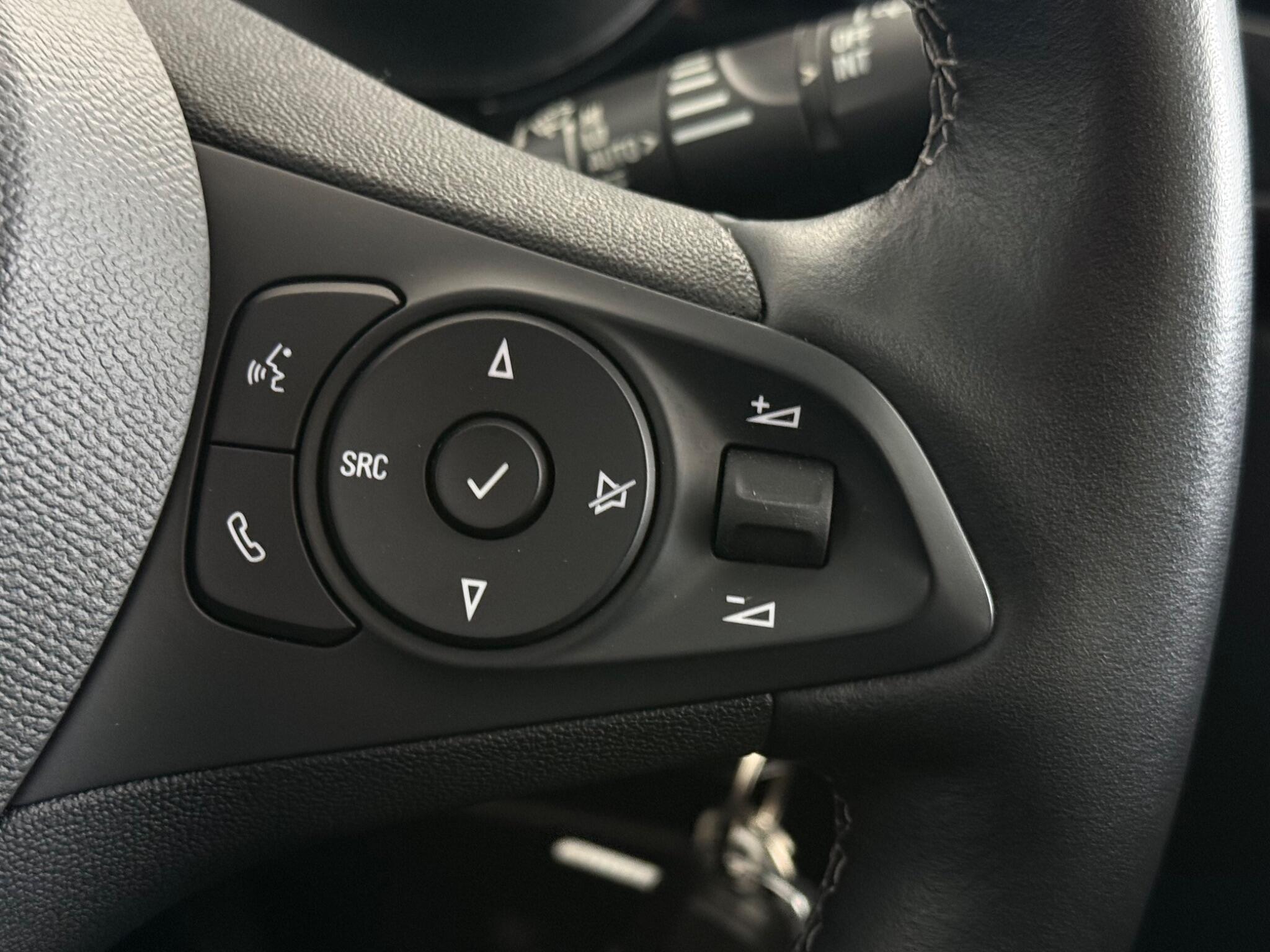 Vauxhall Corsa view 20