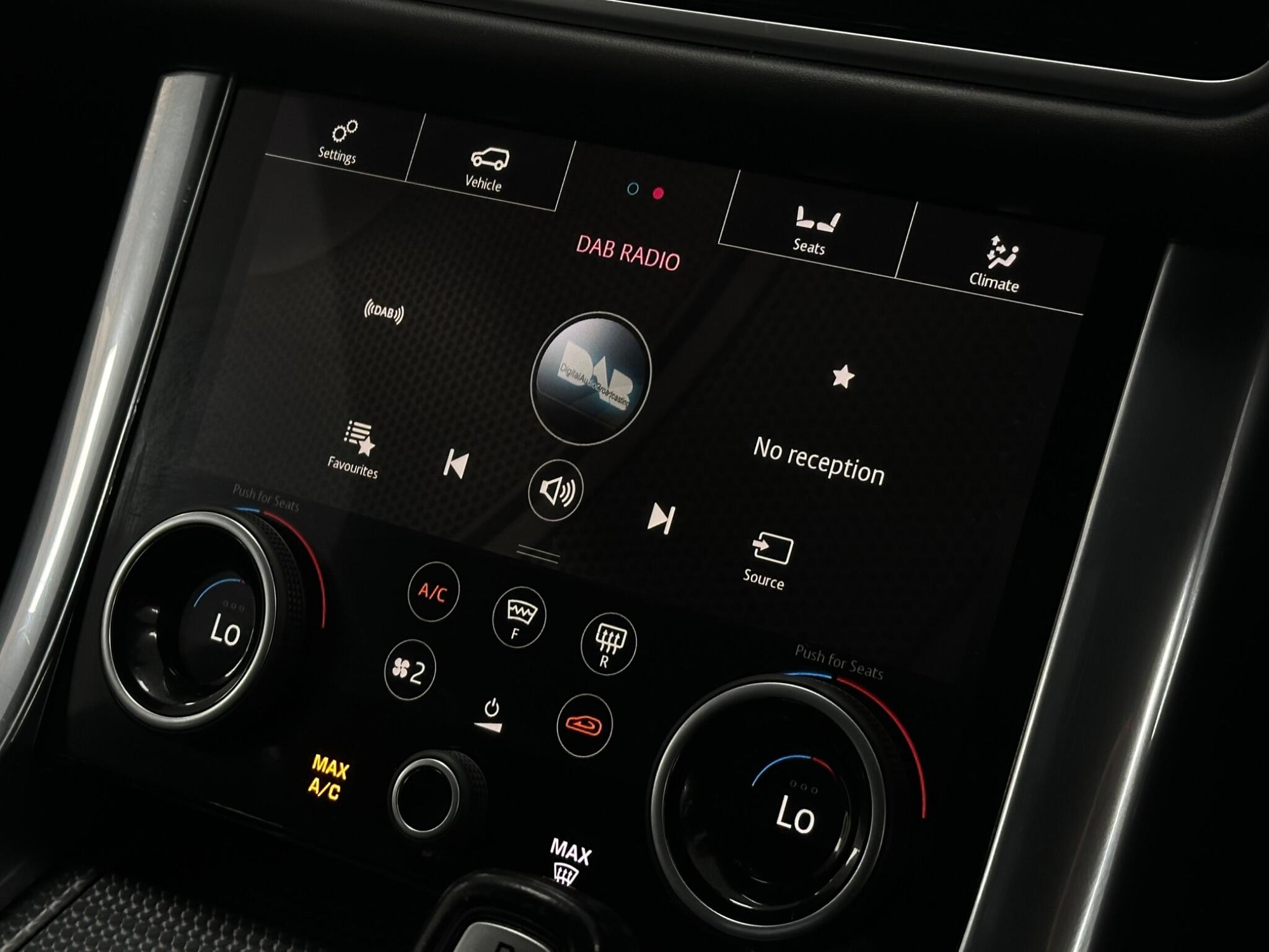 Land Rover Range Rover Sport view 27