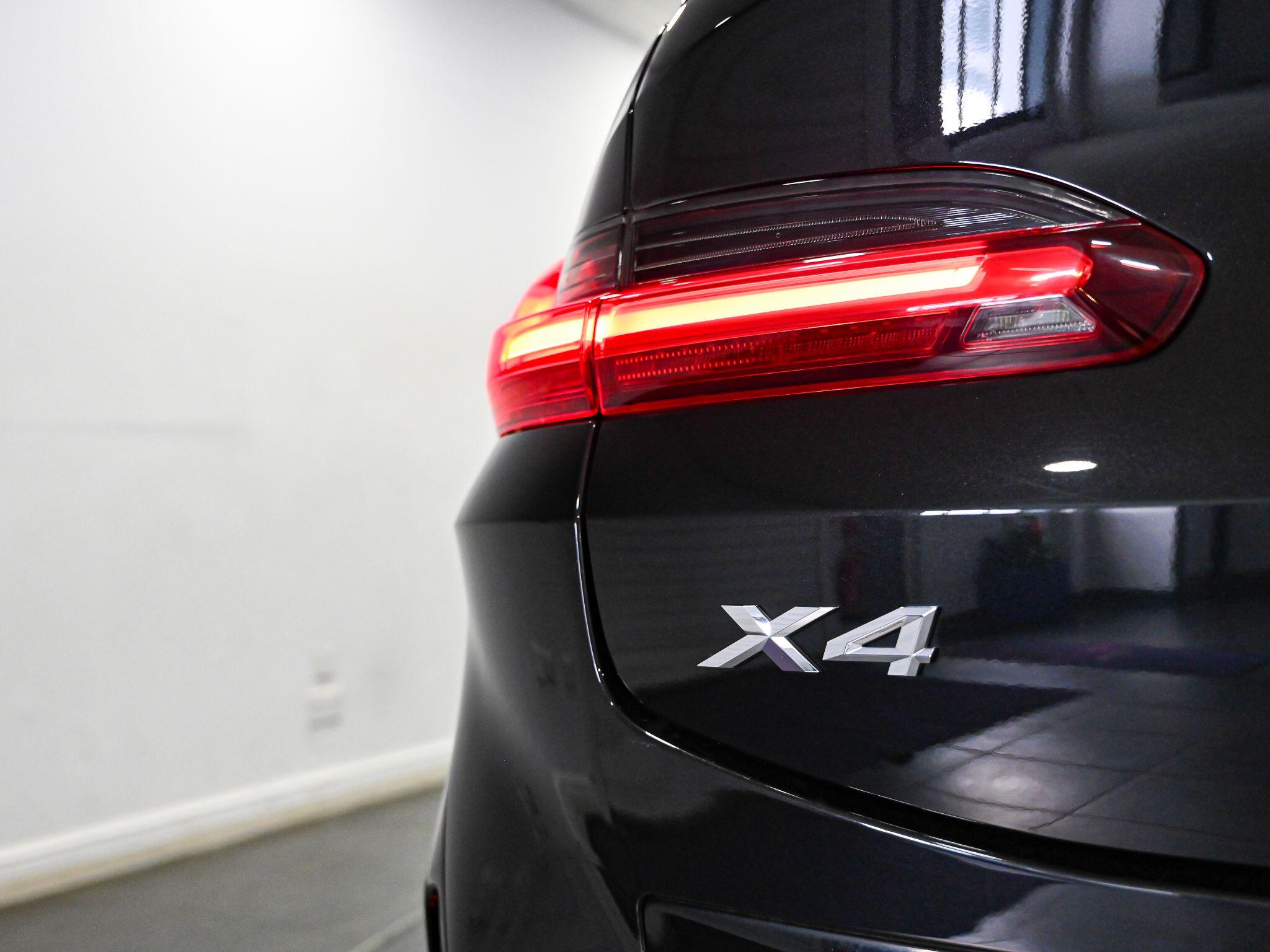 BMW X4 view 27