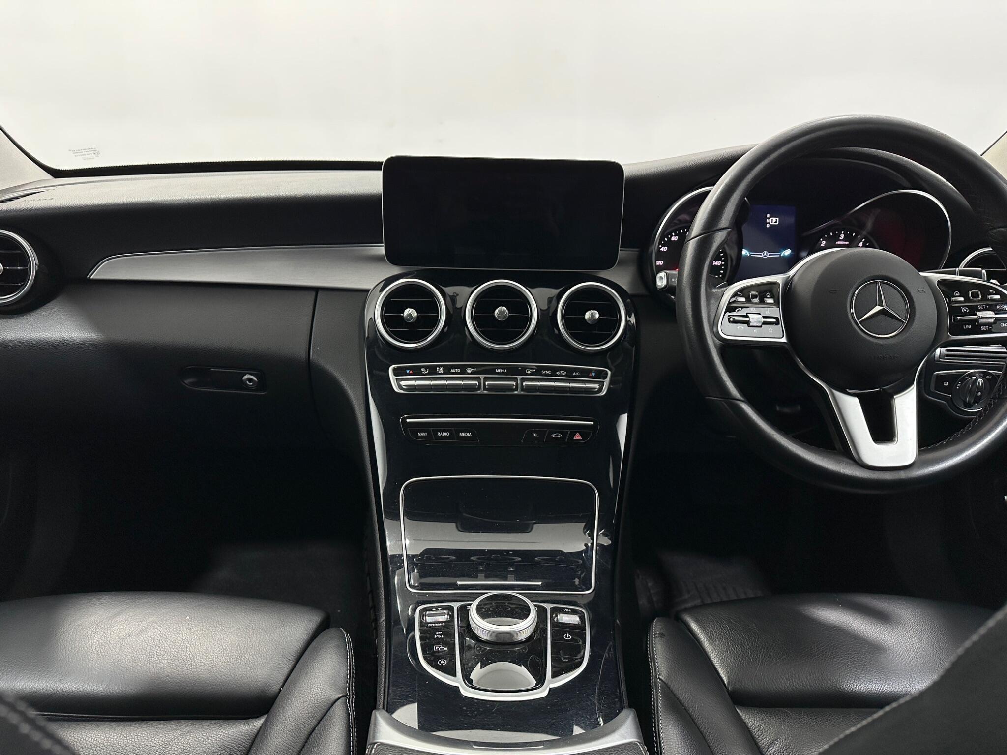 Mercedes-Benz C-Class view 21