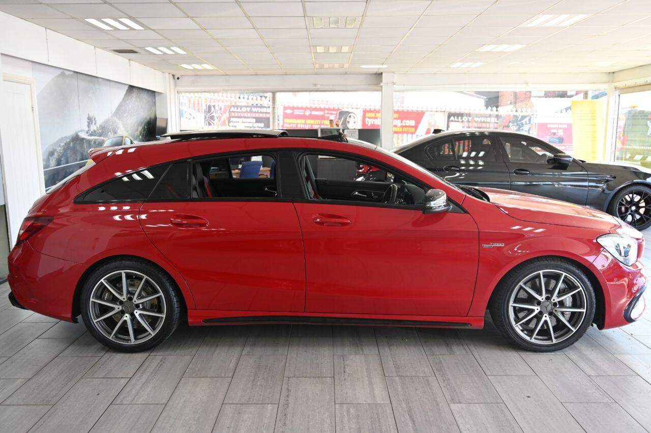 Mercedes-Benz Cla view 3