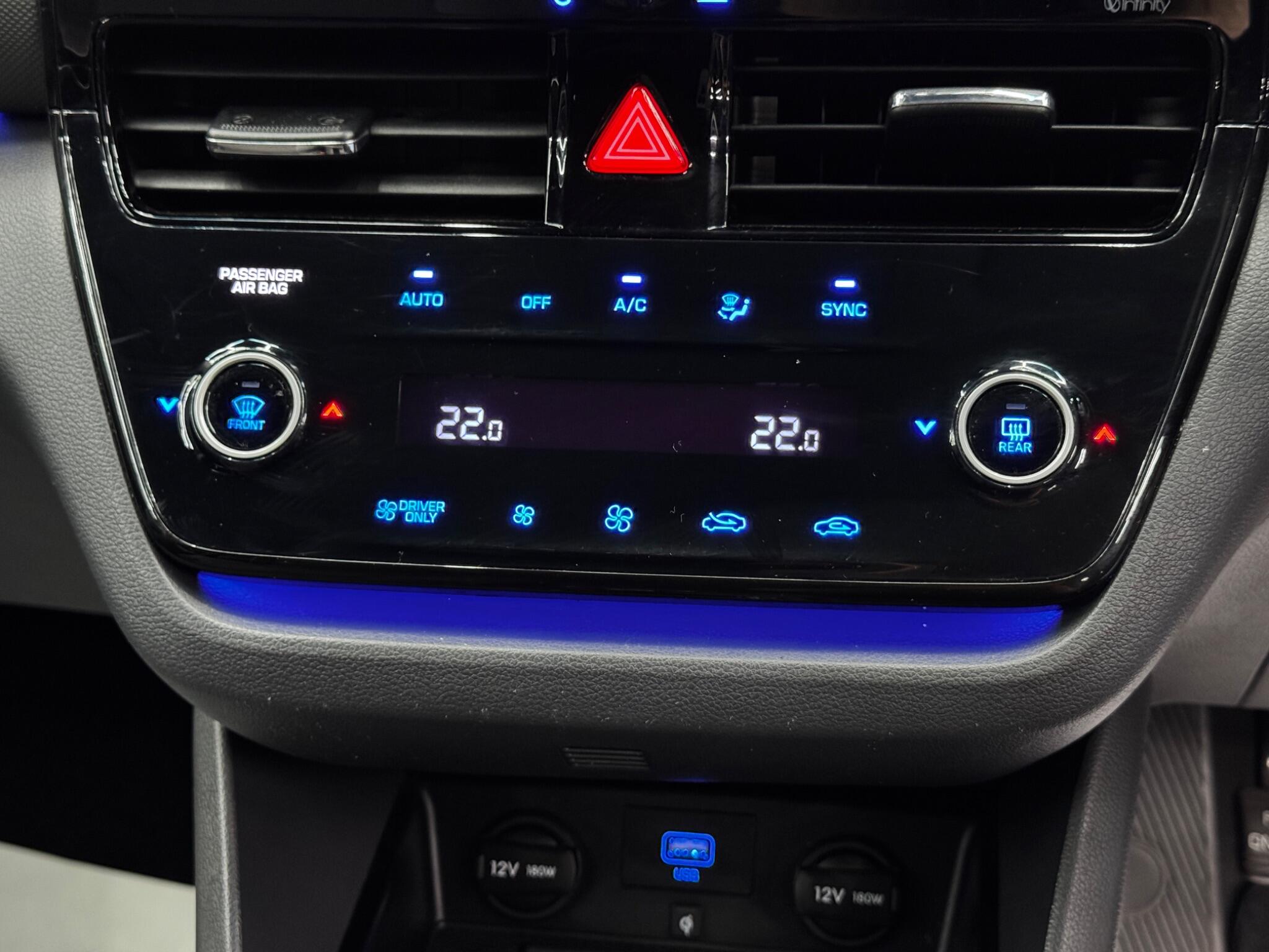 Hyundai Ioniq view 28