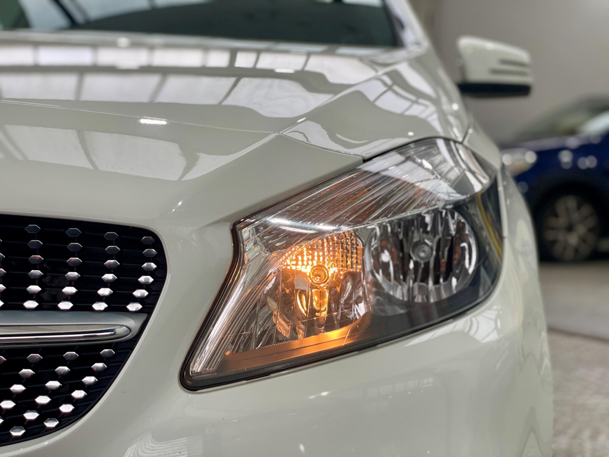 Mercedes-Benz A-Class view 28