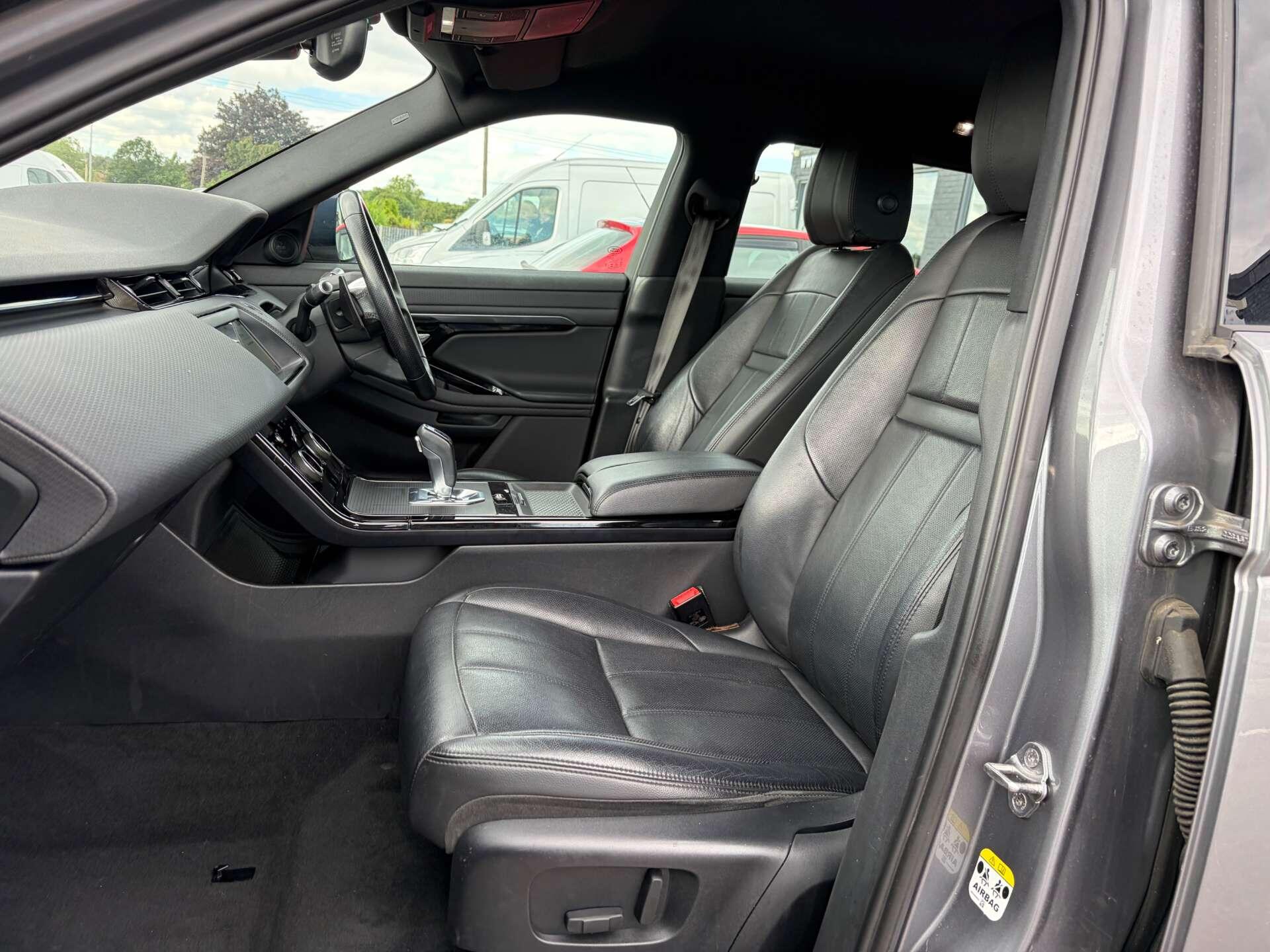 Land Rover Range Rover Evoque view 15