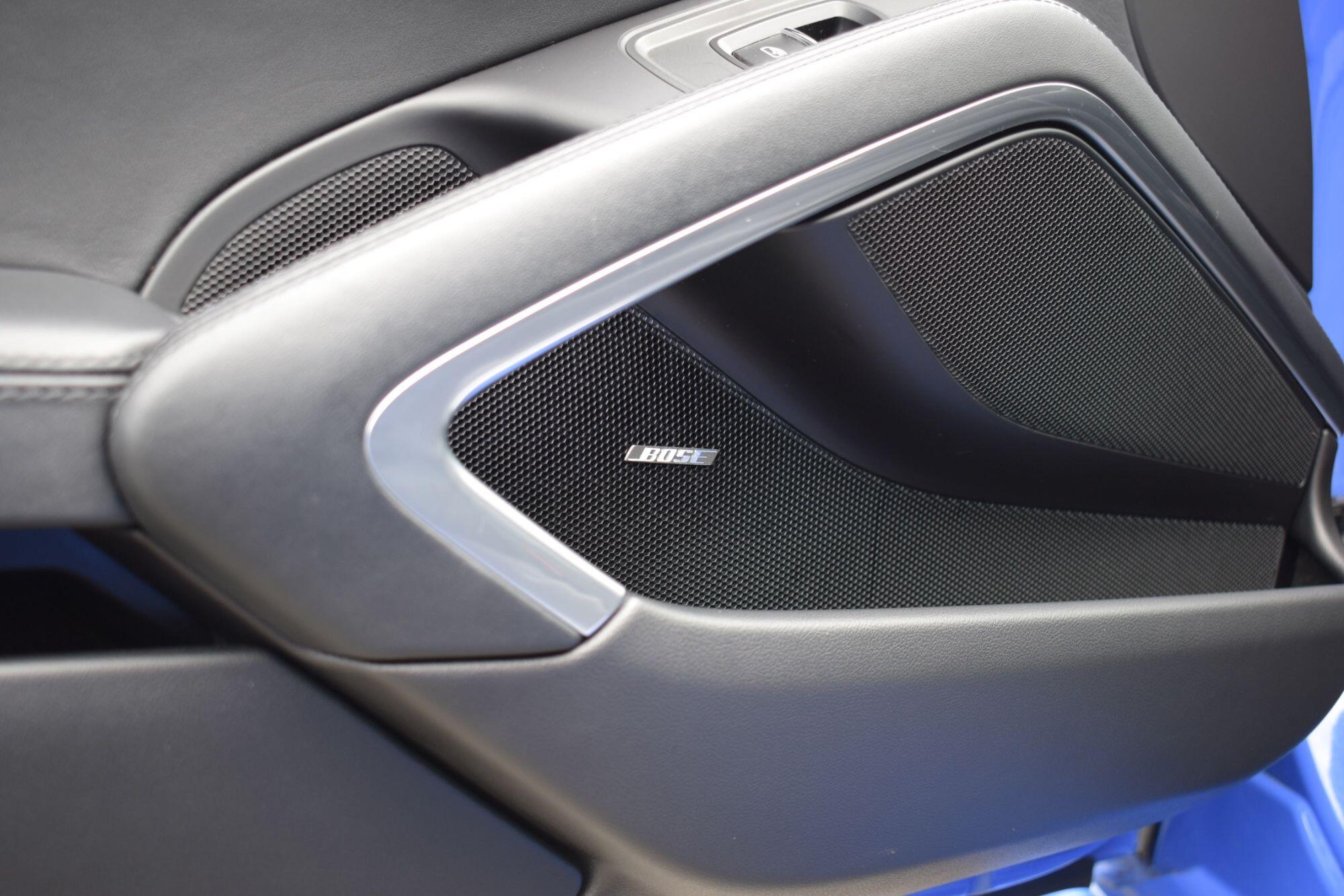 Porsche Cayman view 31