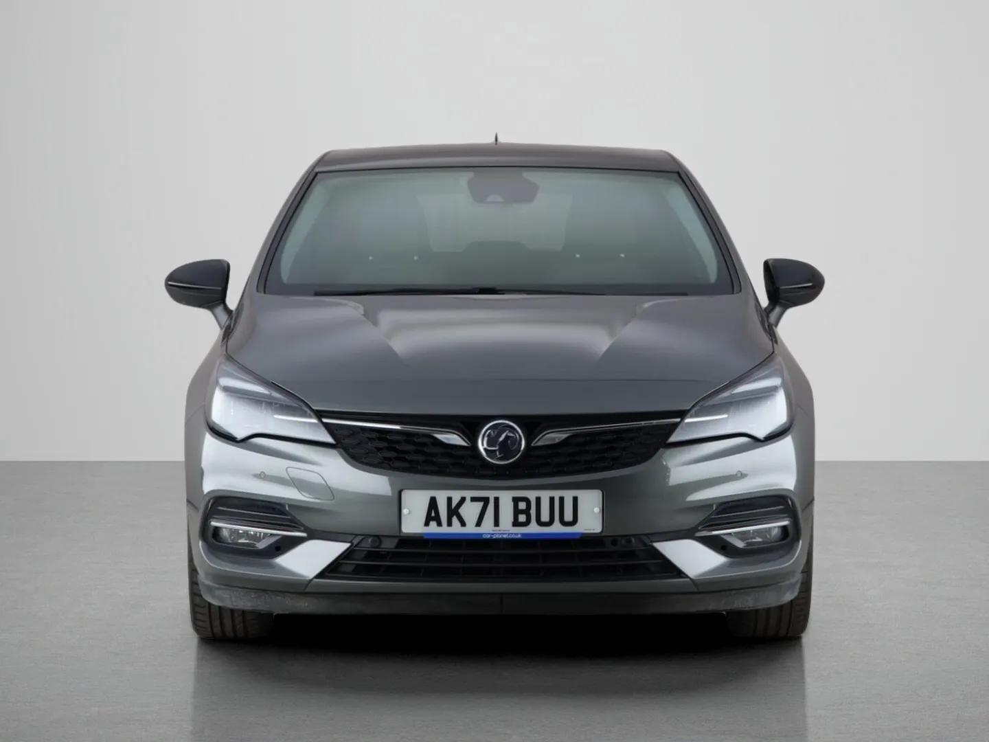Vauxhall Astra view 5