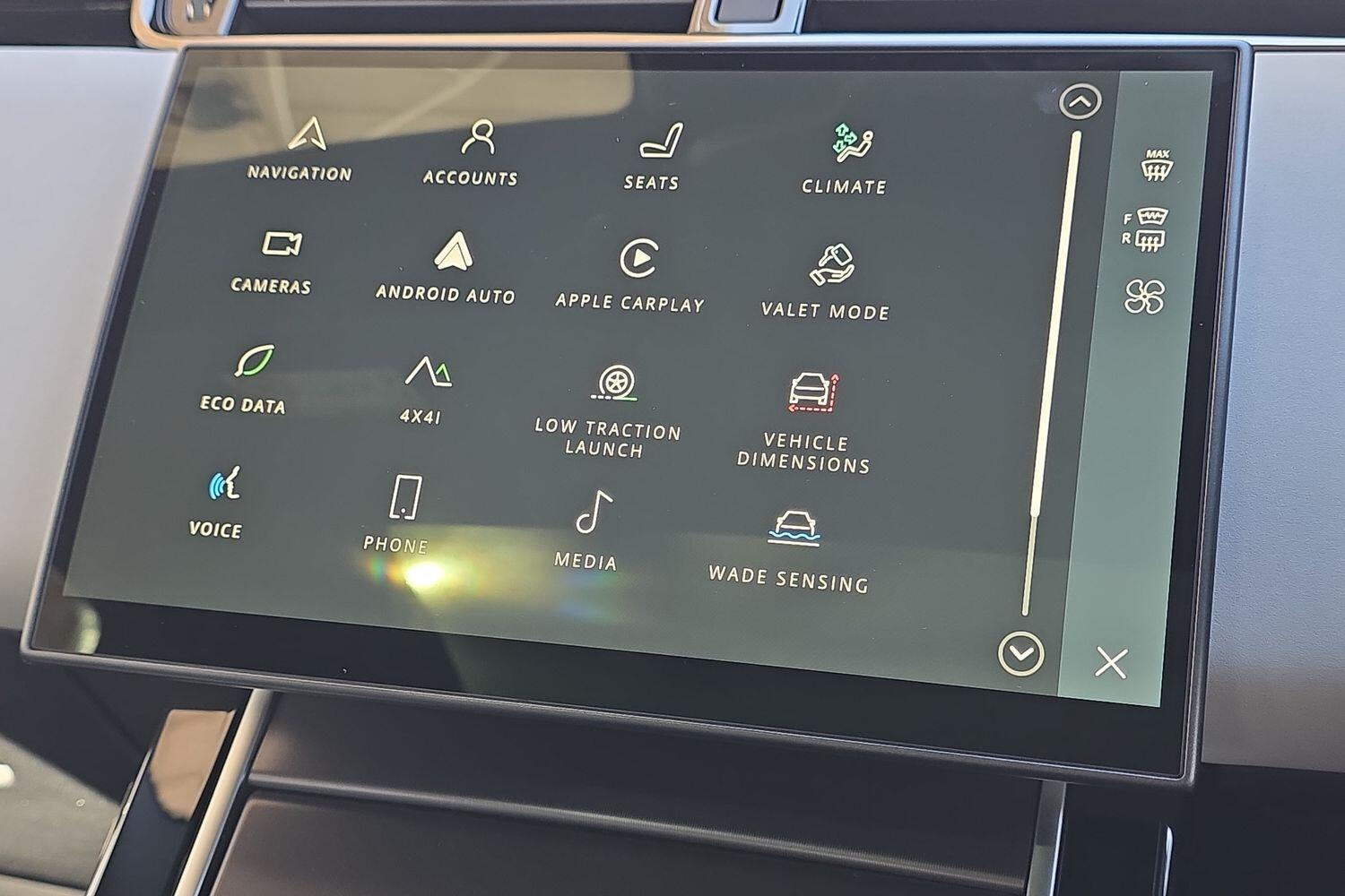 Land Rover Range Rover Evoque view 40
