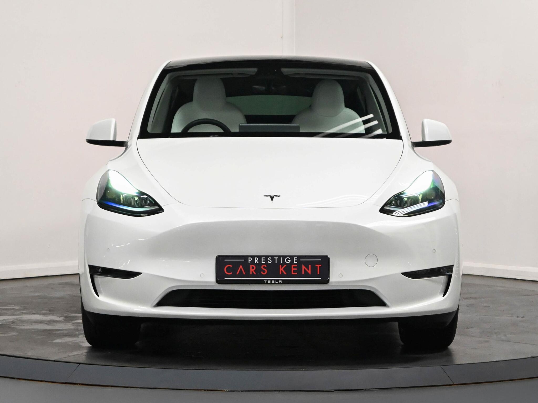 Tesla Model Y view 22