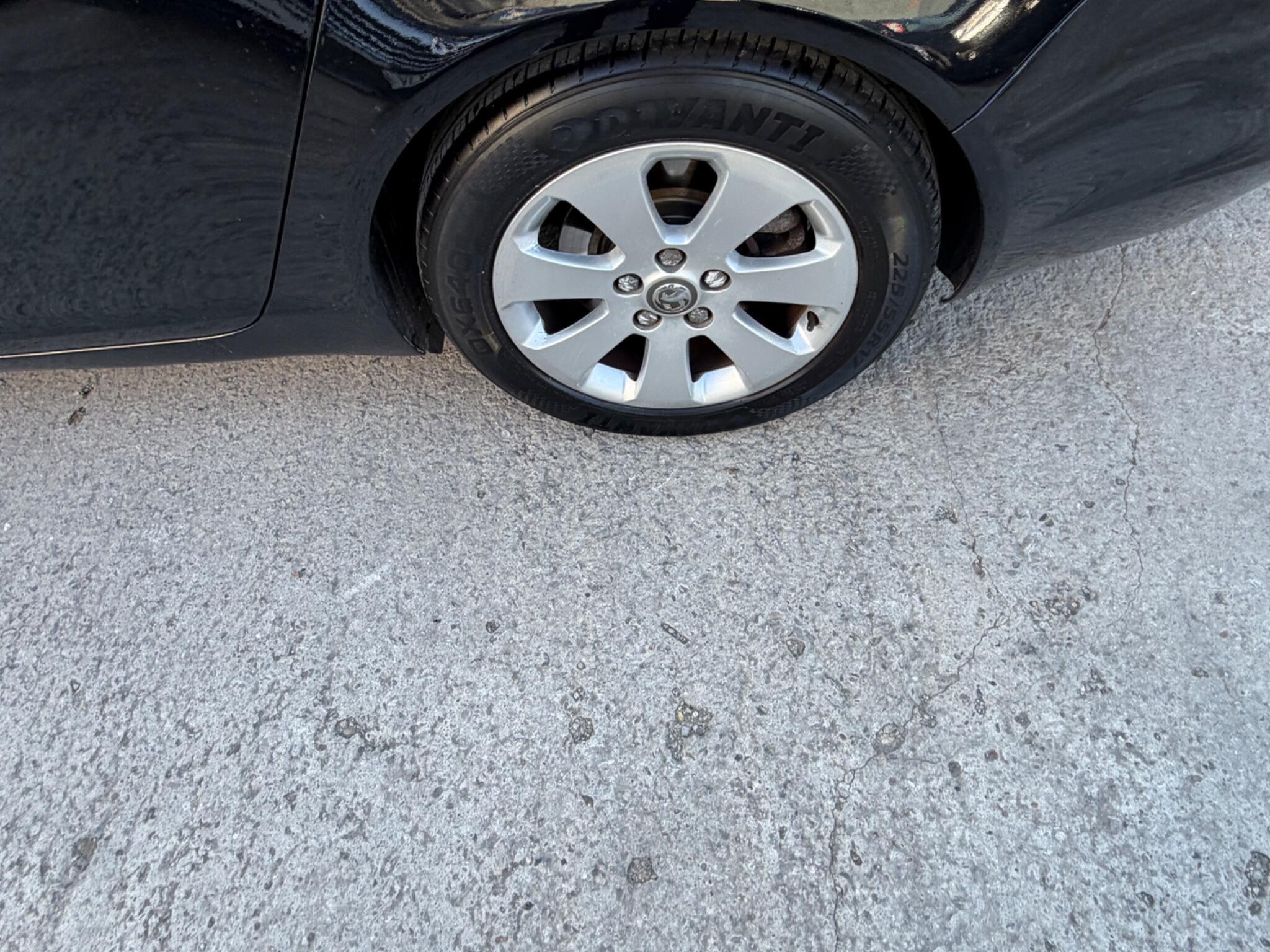 Vauxhall Insignia view 35