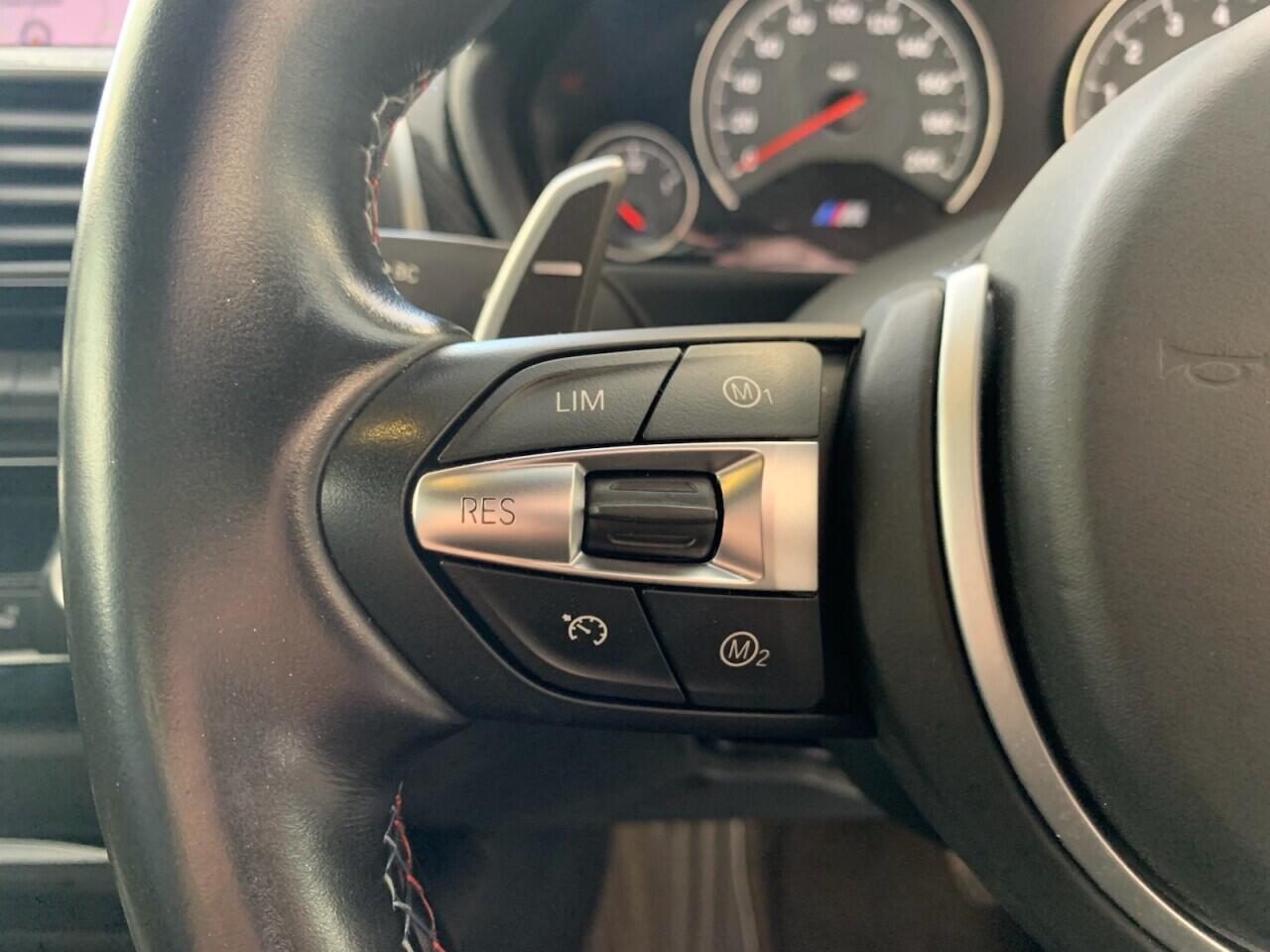 BMW M4 view 35