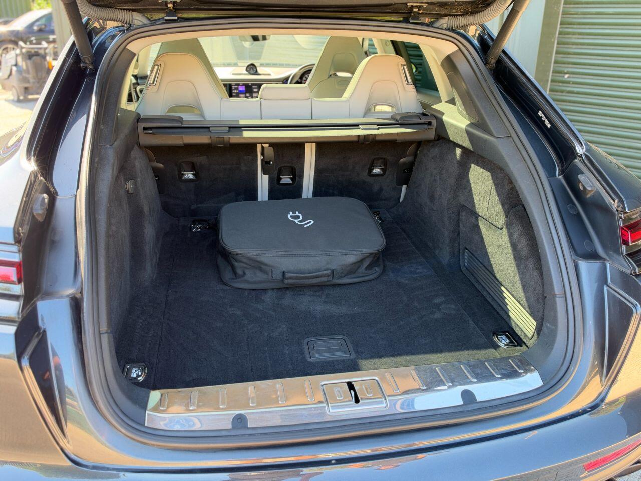 Porsche Panamera view 24