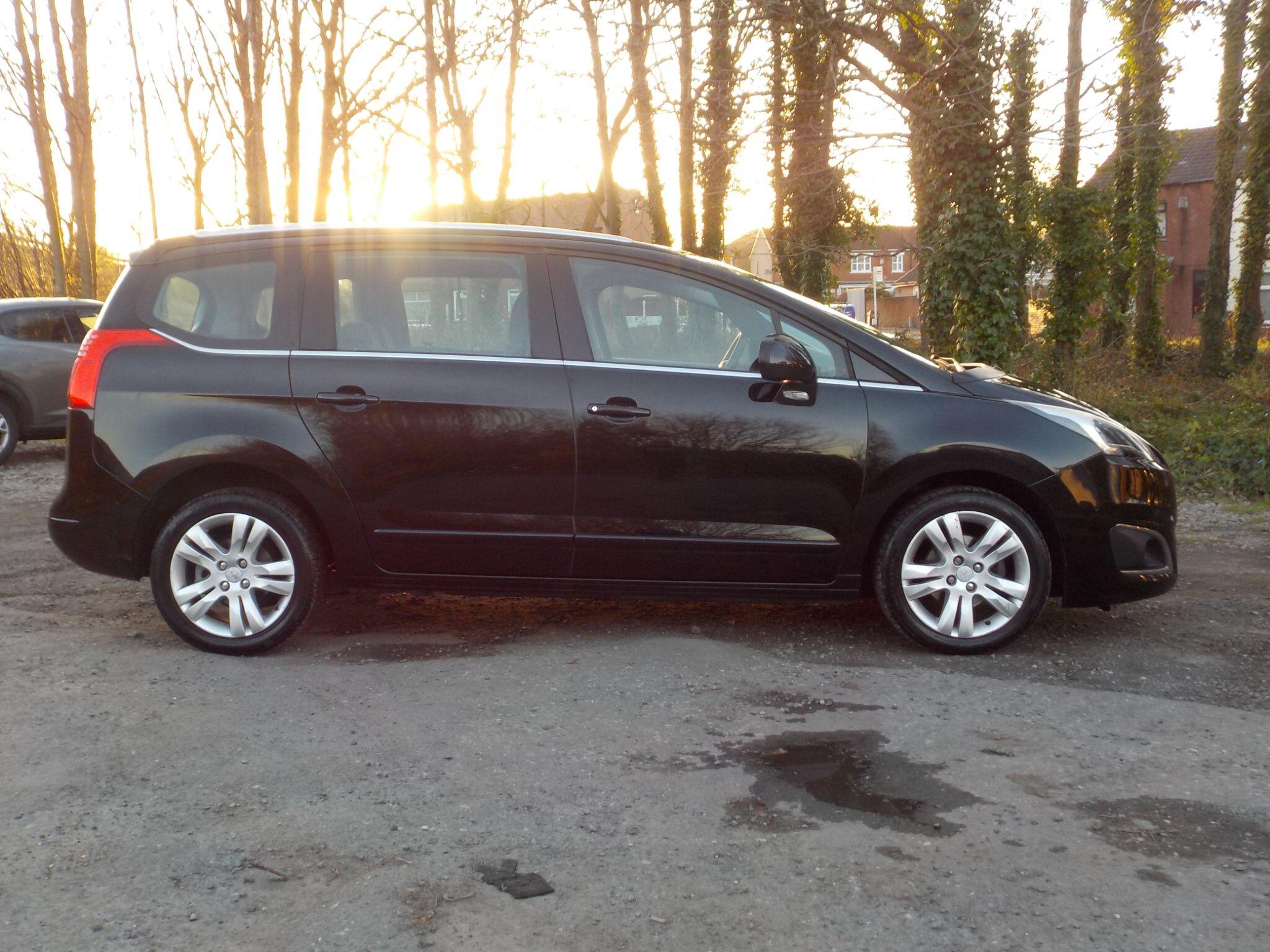 Peugeot 5008 1.6 e-HDi Active EGC Euro 5 (s/s) 5dr