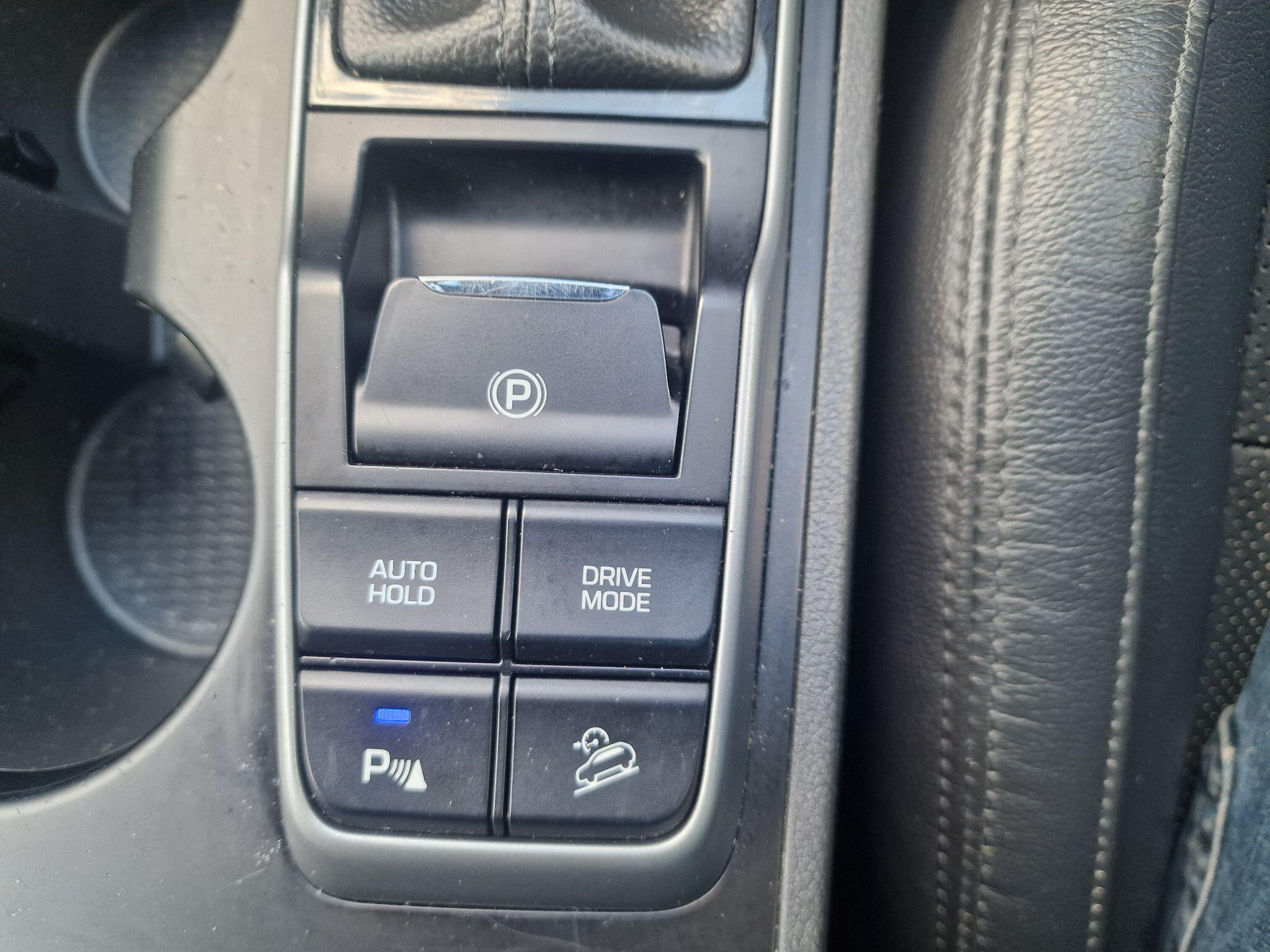 Hyundai Tucson view 18