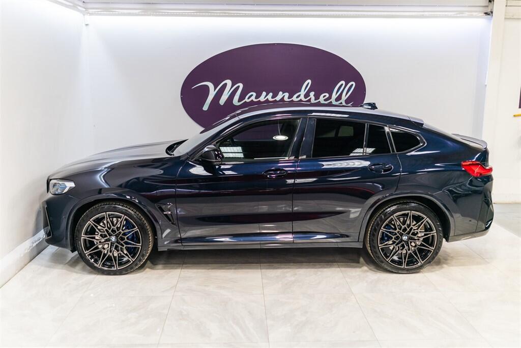BMW X4 M view 3