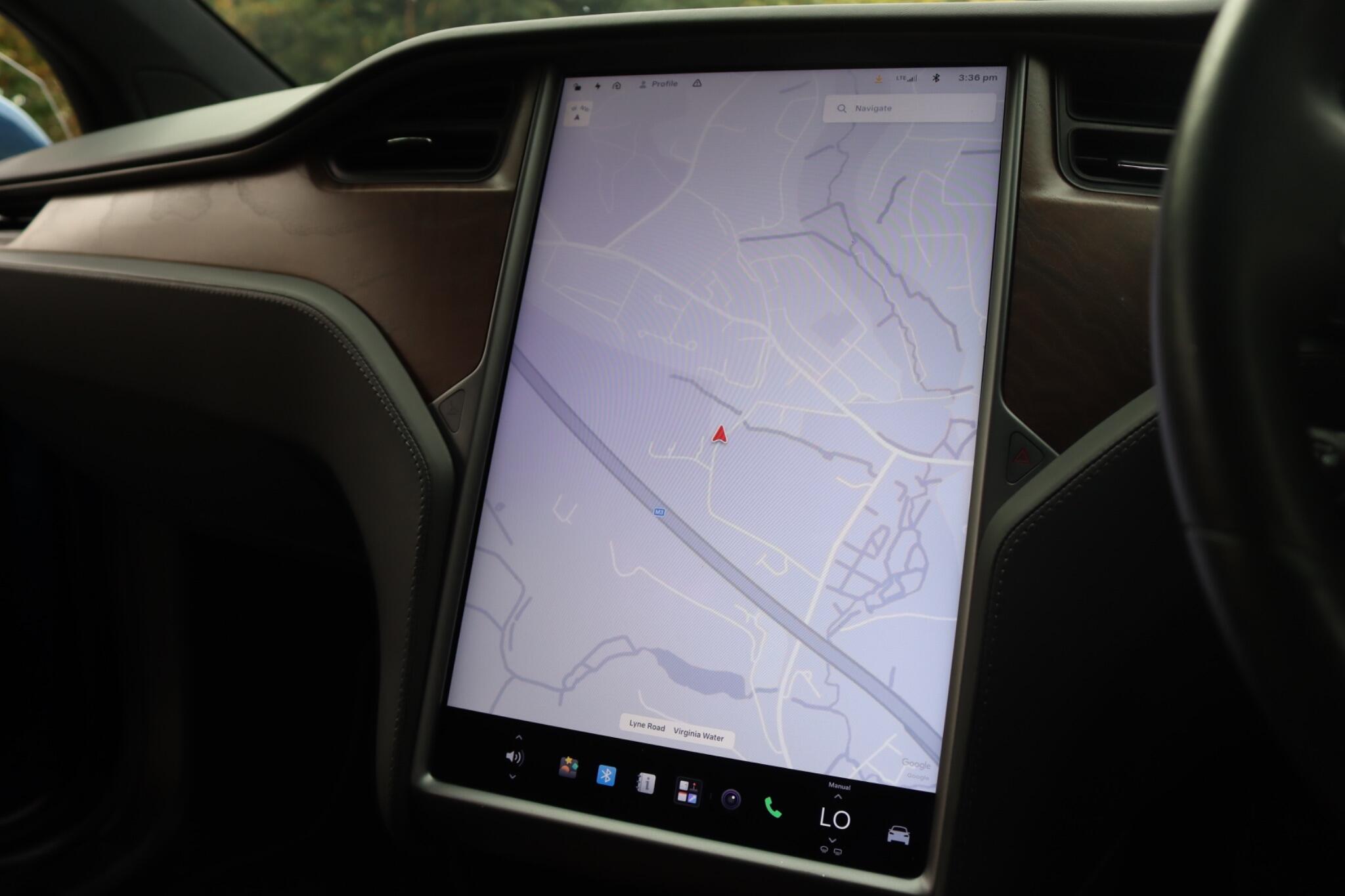 Tesla Model X view 55