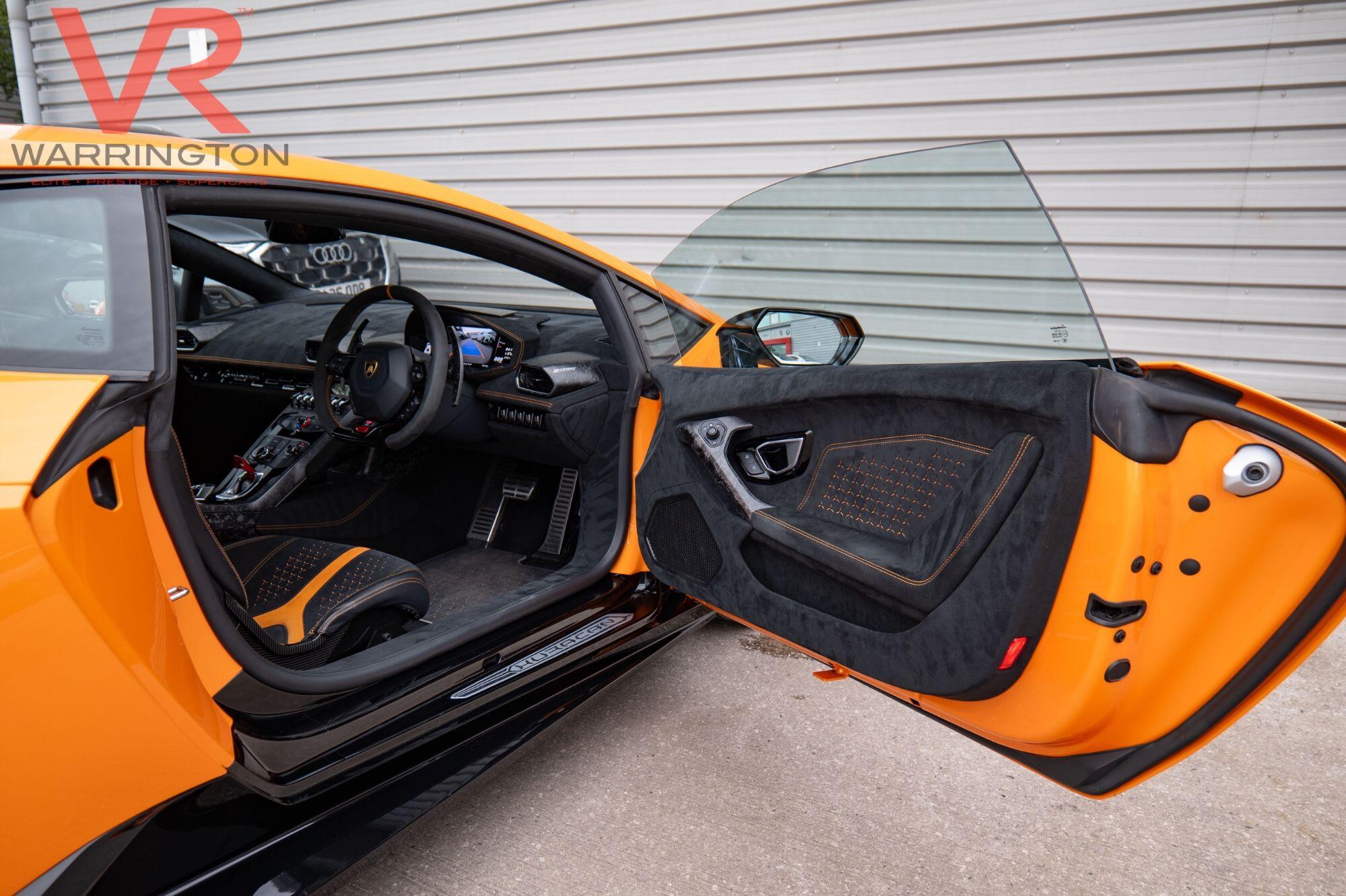Lamborghini Huracan view 23