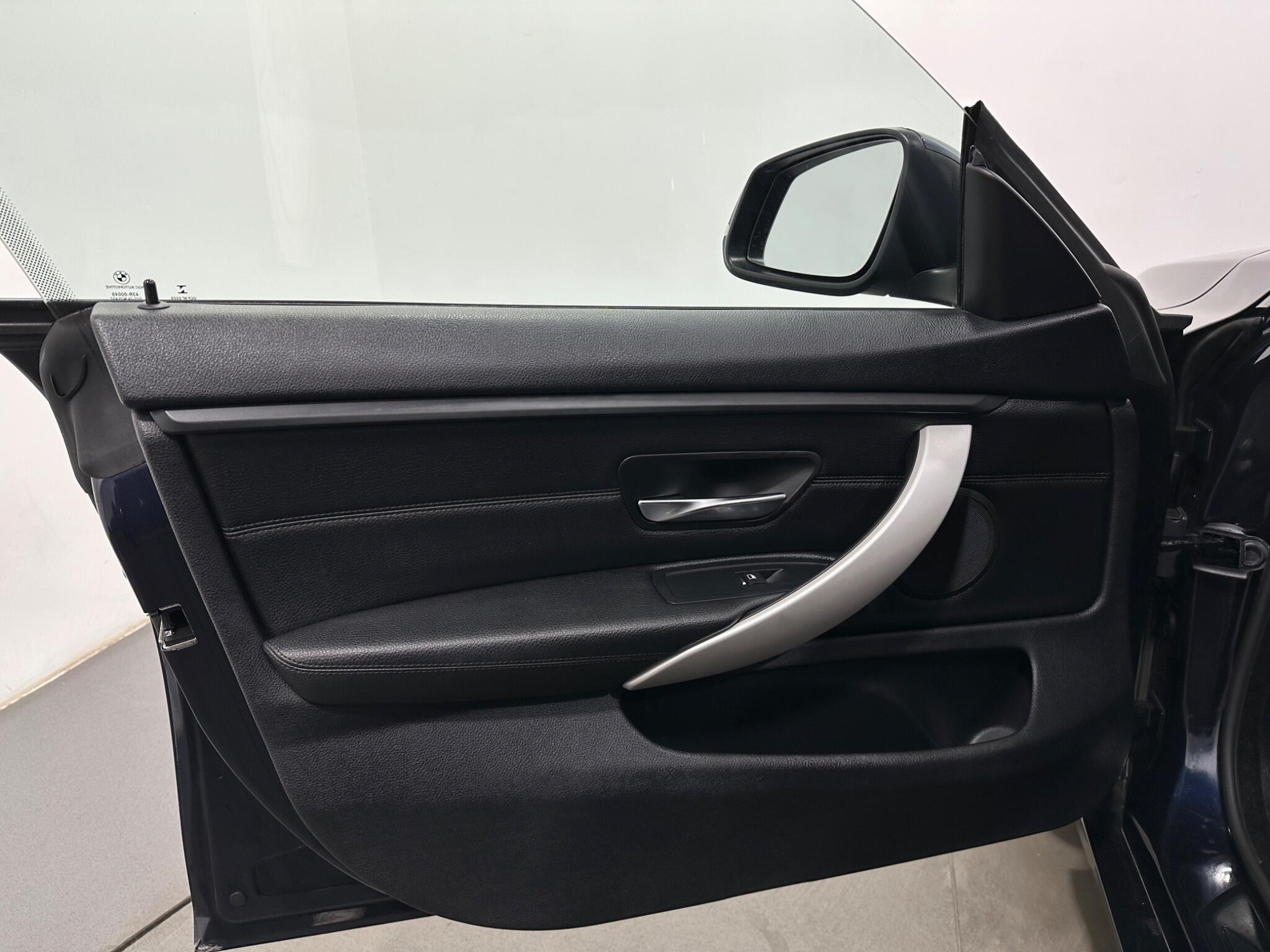 BMW 4 Series Gran Coupe view 37