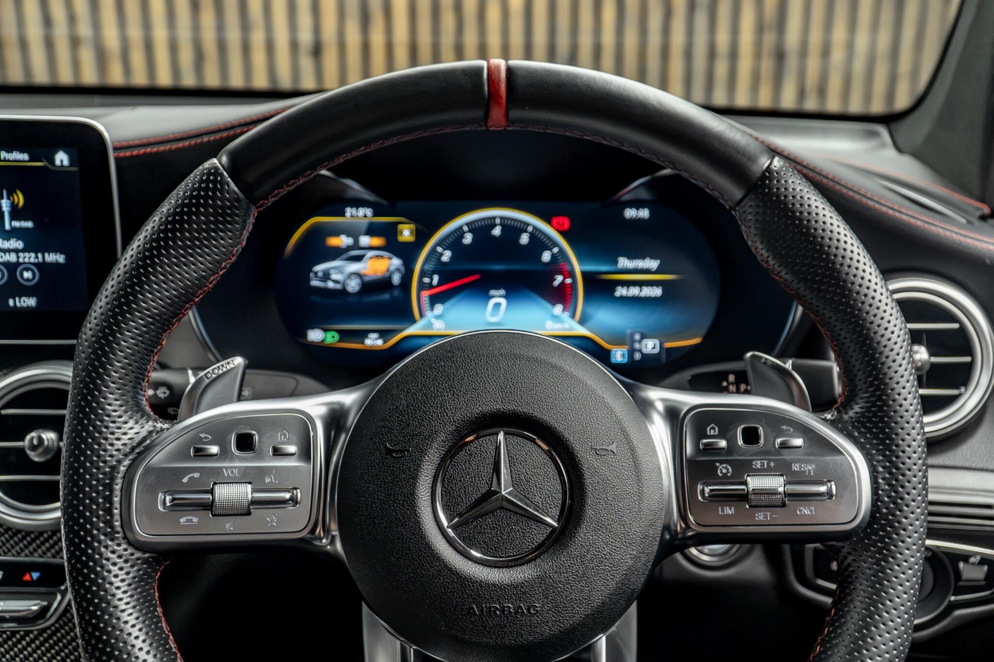 Mercedes-Benz GLC view 13